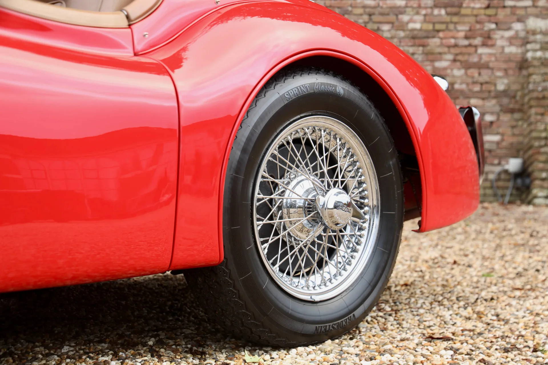 1954 Jaguar XK120 Roadster SE, 20/30