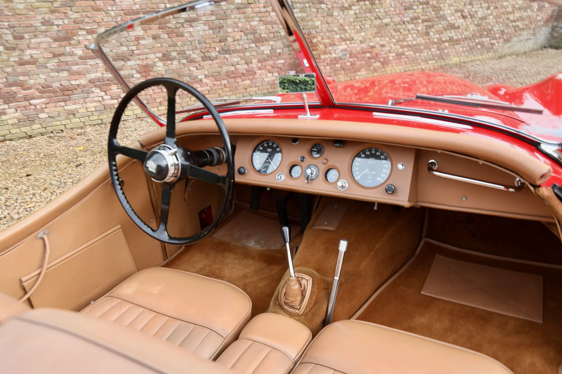 1954 Jaguar XK120 Roadster SE, 21/30
