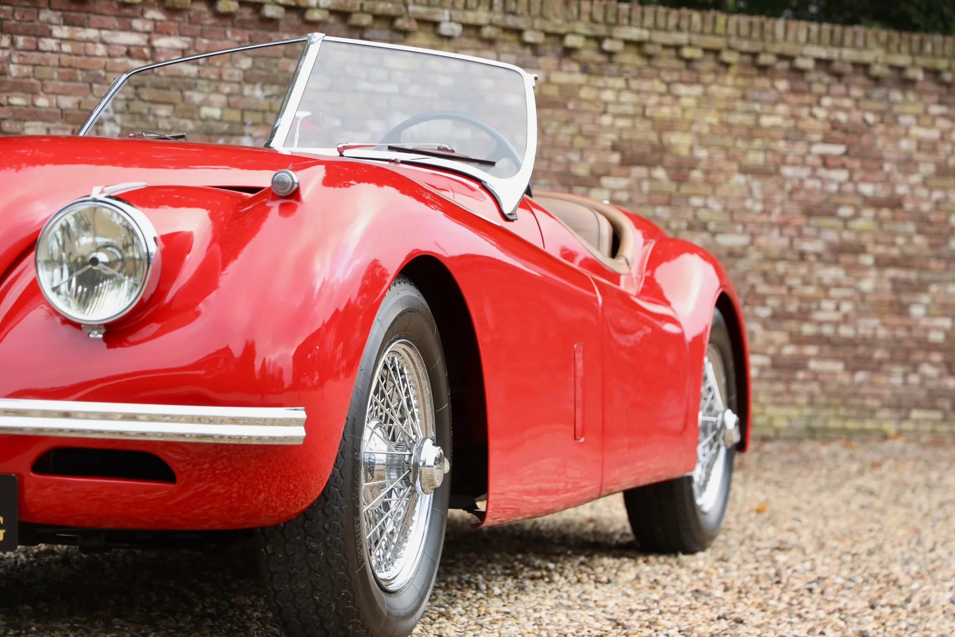 1954 Jaguar XK120 Roadster SE, 27/30