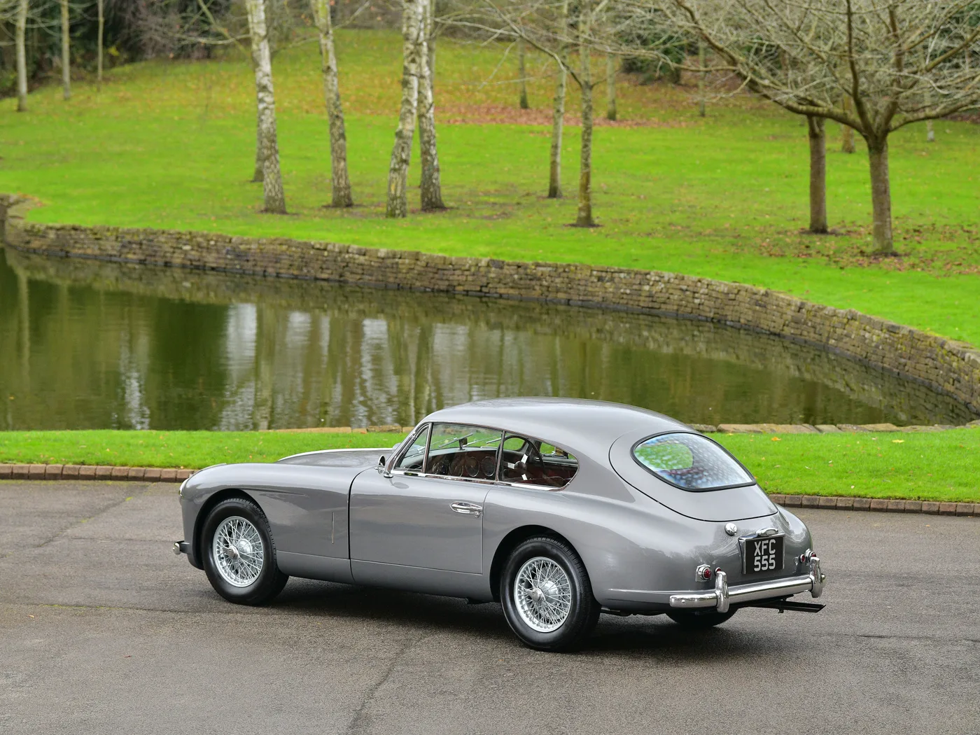 1955 Aston Martin DB2/4 offered by a specialist dealer in Hook Norton, United Kingdom, photo 5 of 15