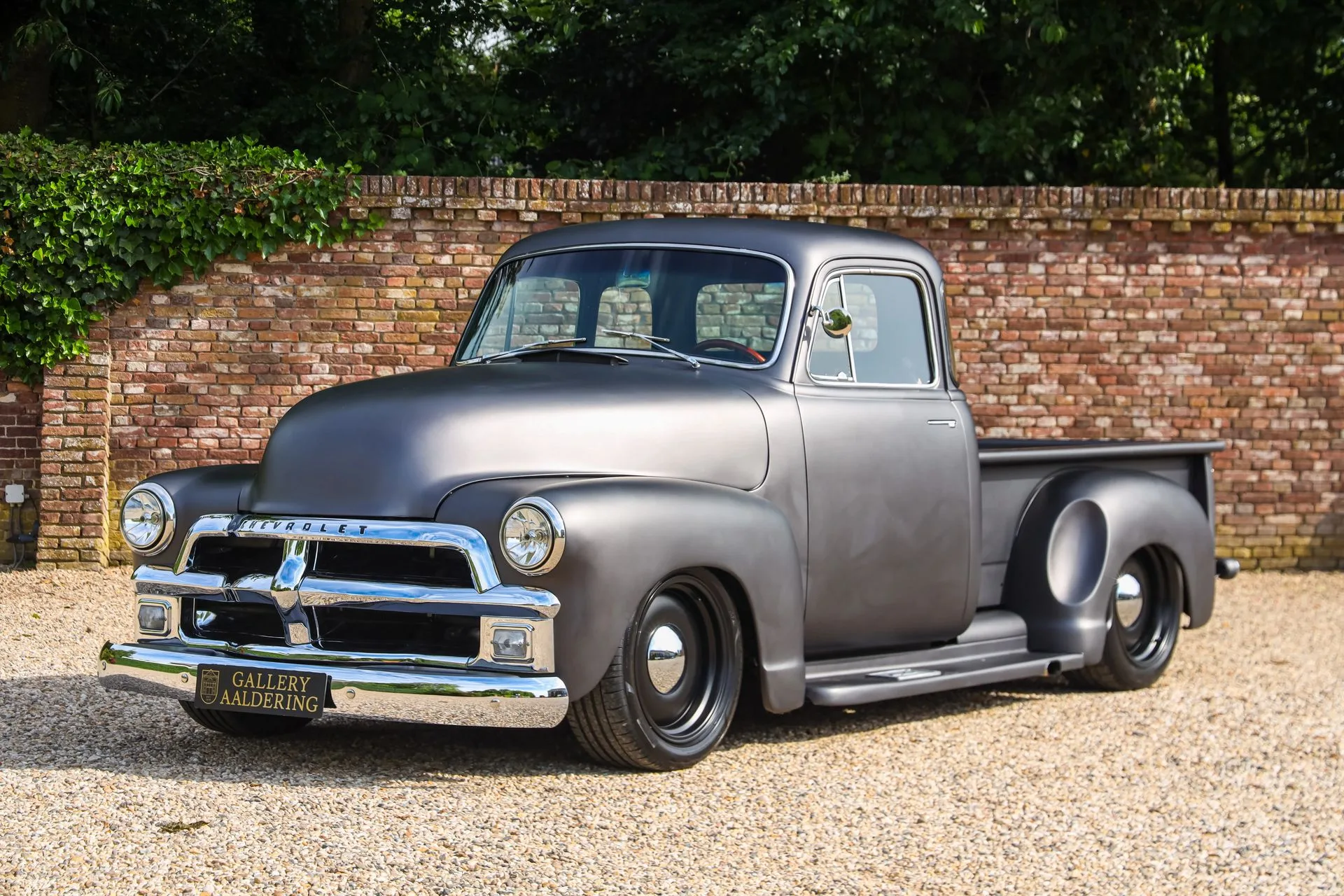 1955 Chevrolet 3100 Restomod offered by a specialist dealer in Brummen, Netherlands, main photo