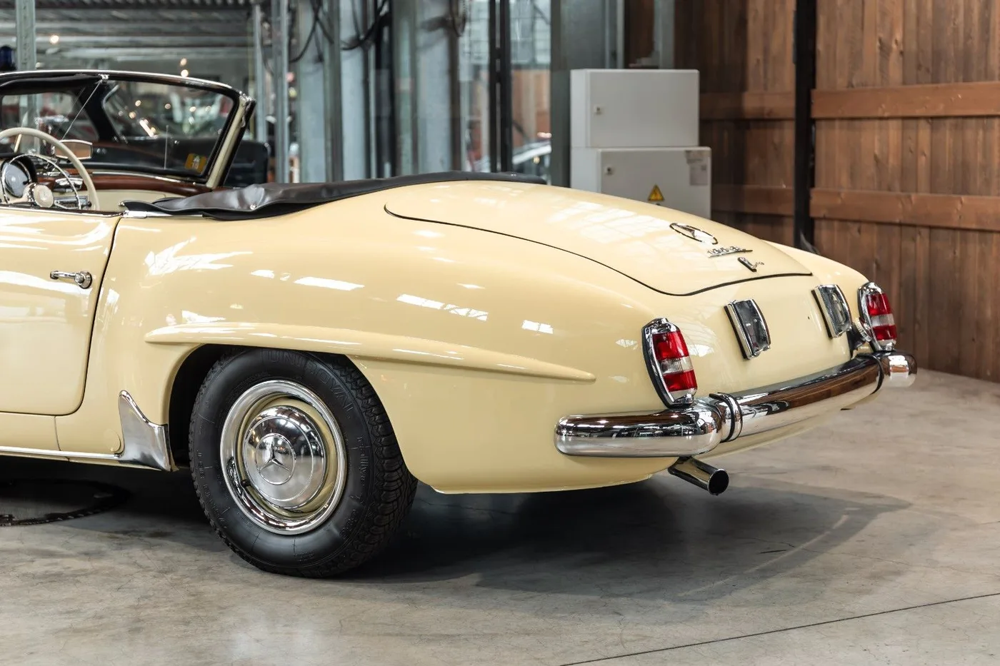 1955 Mercedes-Benz 190 SL Roadster angeboten von einem Fachhändler in Neuss, Deutschland, Foto 8 von 10