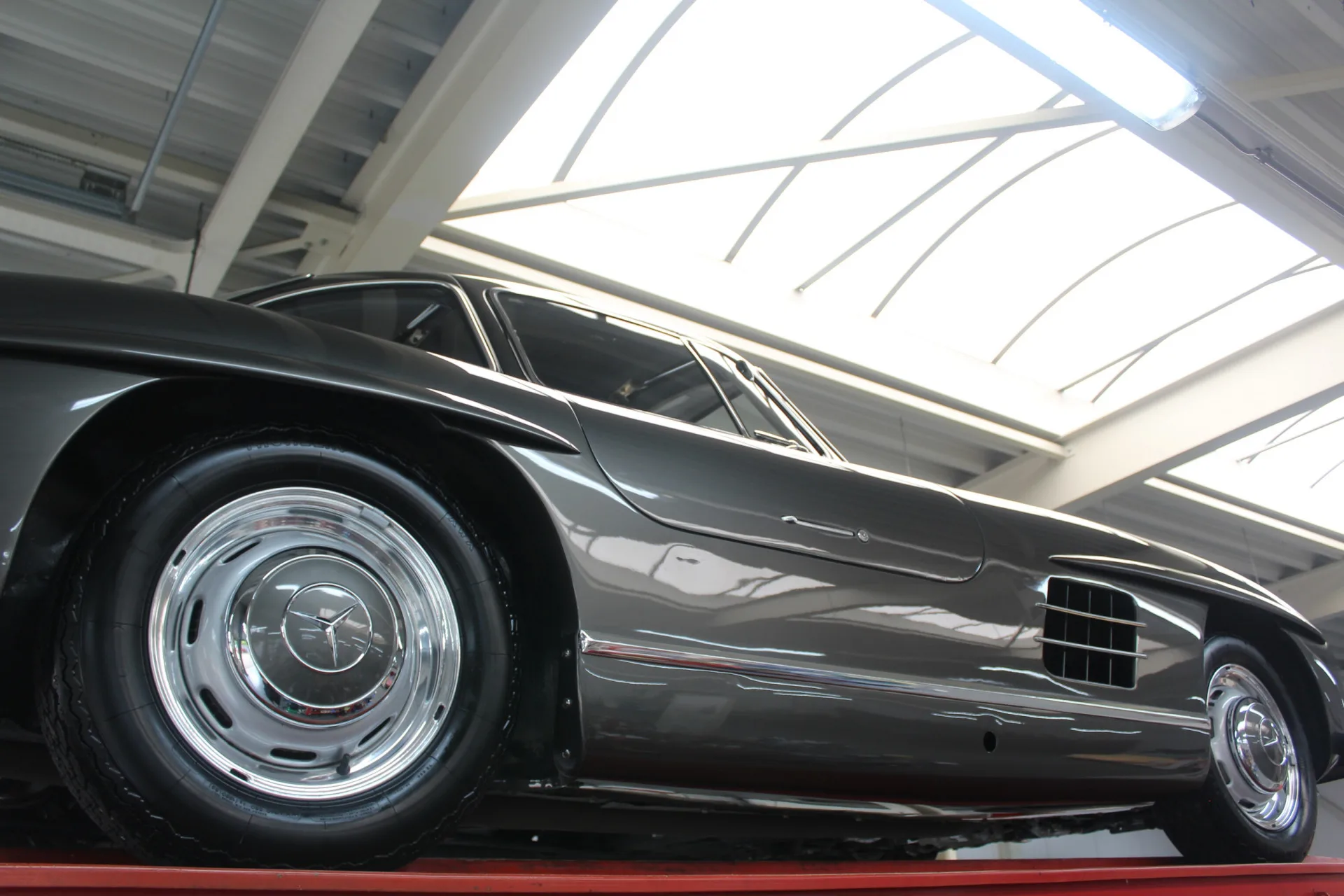 1955 Mercedes-Benz 300 SL Gullwing, 7/30