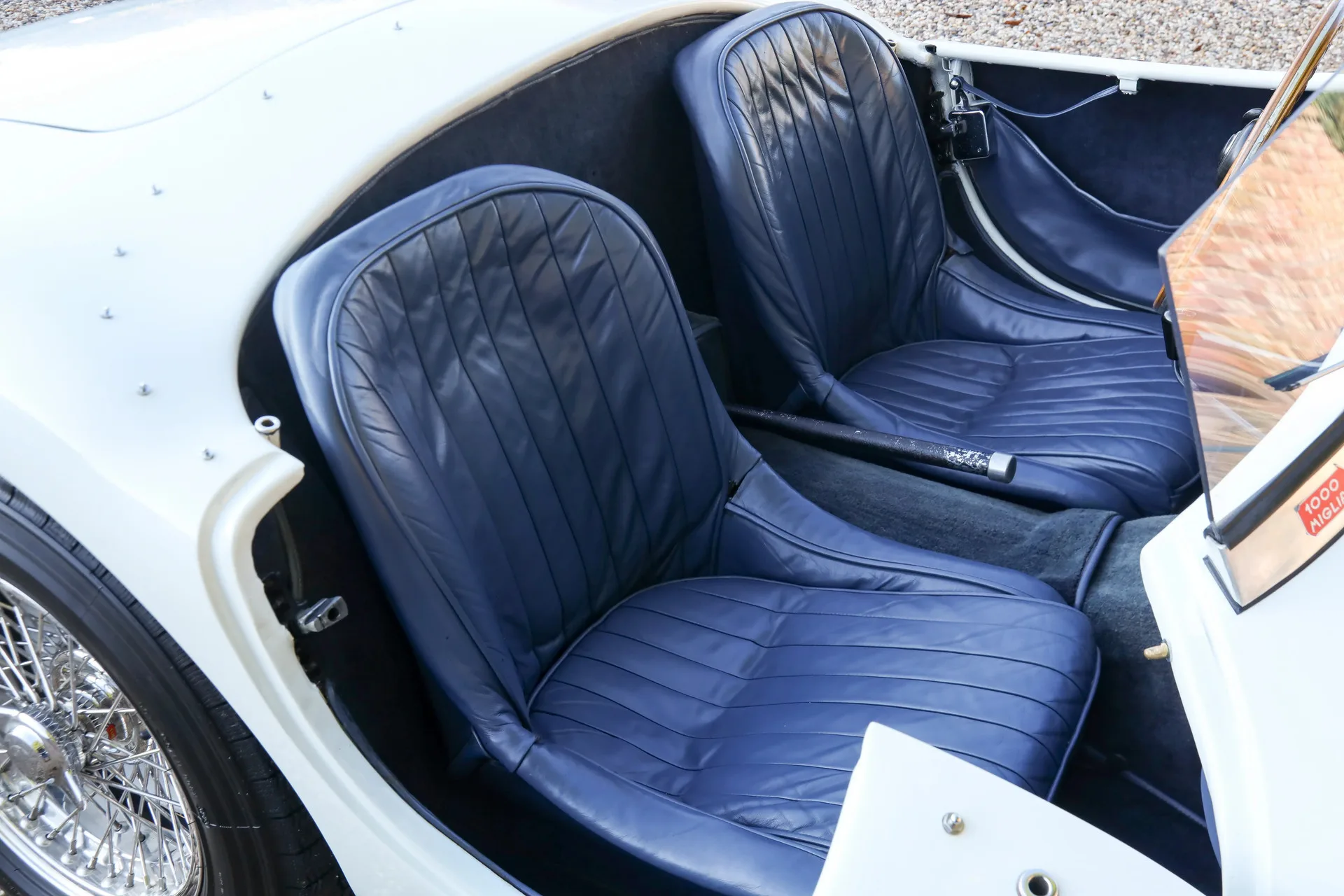 1956 AC Ace, 22/30