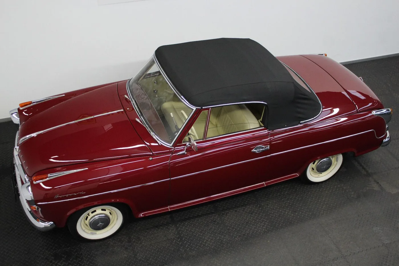 1956 Borgward Isabella Cabriolet angeboten von einem Fachhändler in Nuremberg, Deutschland, Foto 5 von 15