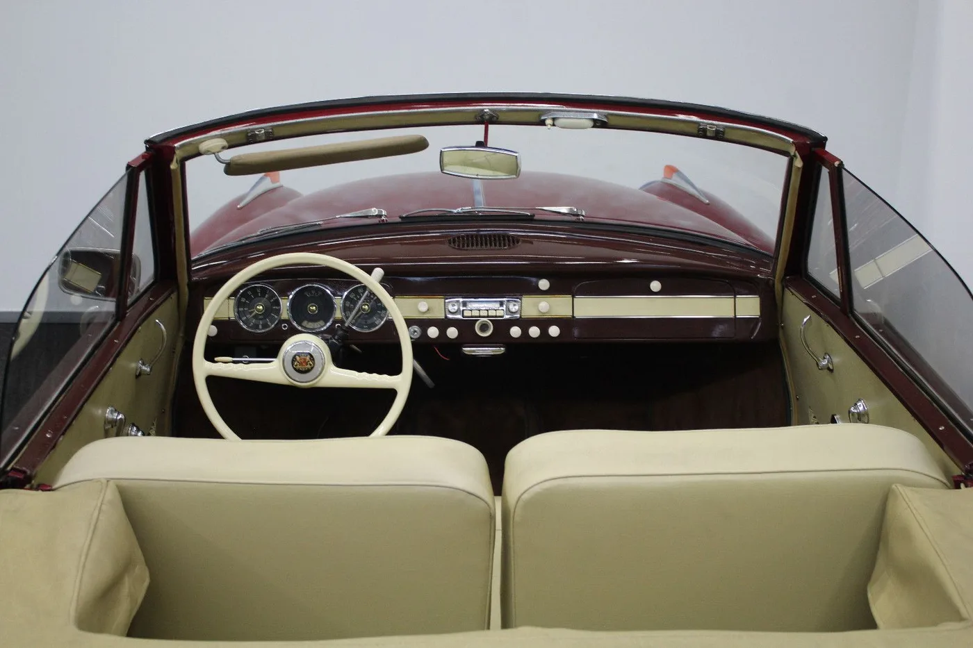 1956 Borgward Isabella Cabriolet angeboten von einem Fachhändler in Nuremberg, Deutschland, Foto 14 von 15
