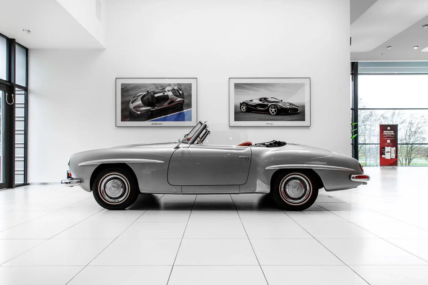 1956 Mercedes-Benz 190 SL offered by a specialist dealer in Hengelo, Netherlands, photo 2 of 15