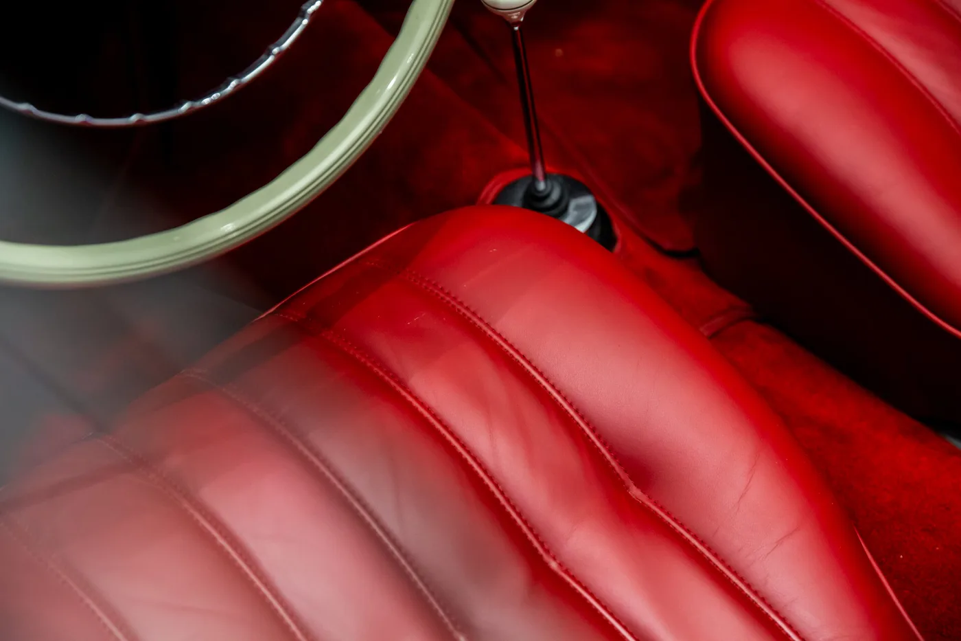 1956 Mercedes-Benz 190 SL offered by a specialist dealer in Hengelo, Netherlands, photo 10 of 15