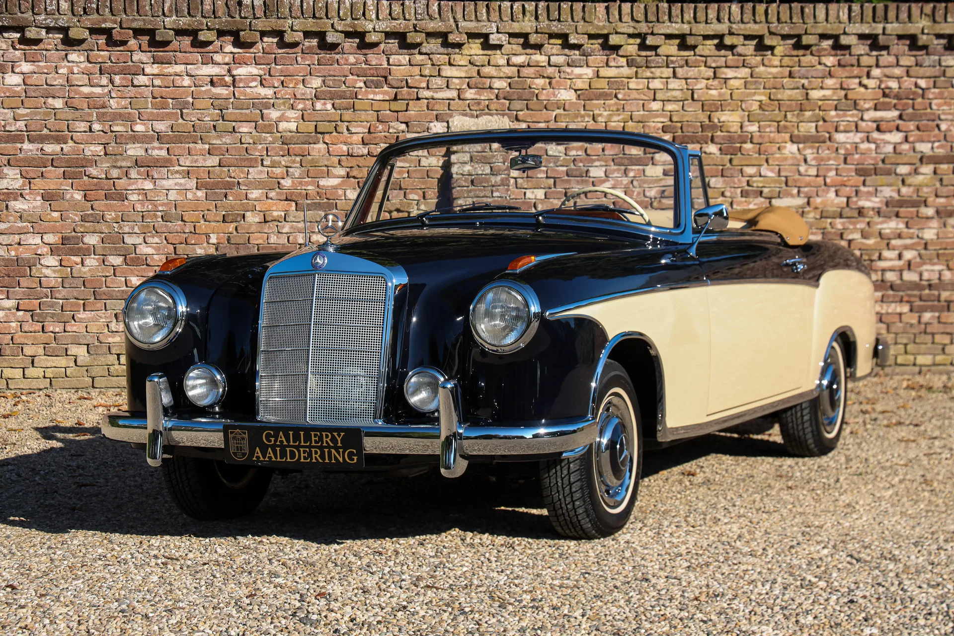 1956 Mercedes-Benz 220 S Cabriolet angeboten von einem Fachhändler in Brummen, Niederlande, Hauptfoto