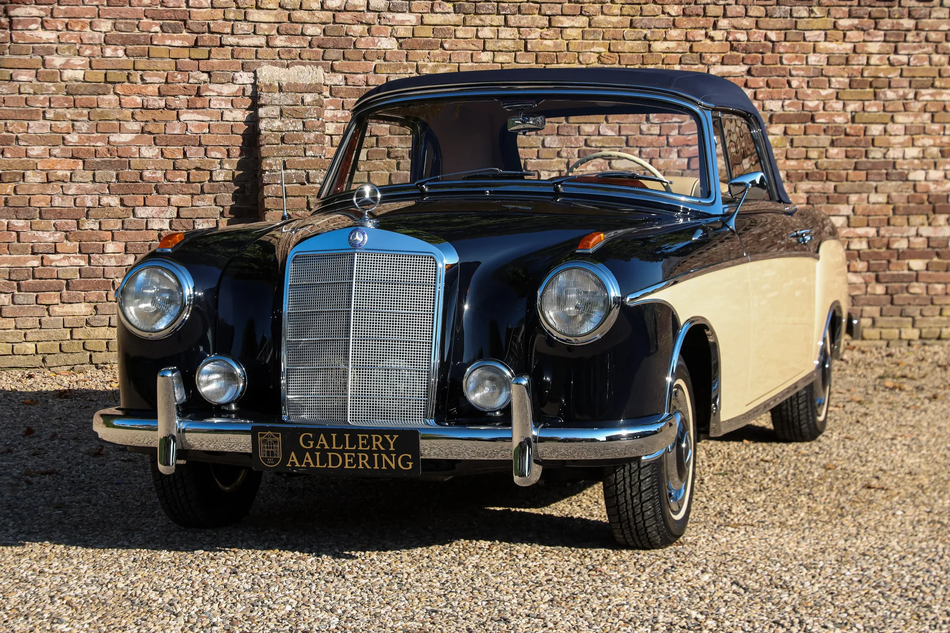 1956 Mercedes-Benz 220 S Cabriolet, 7/30