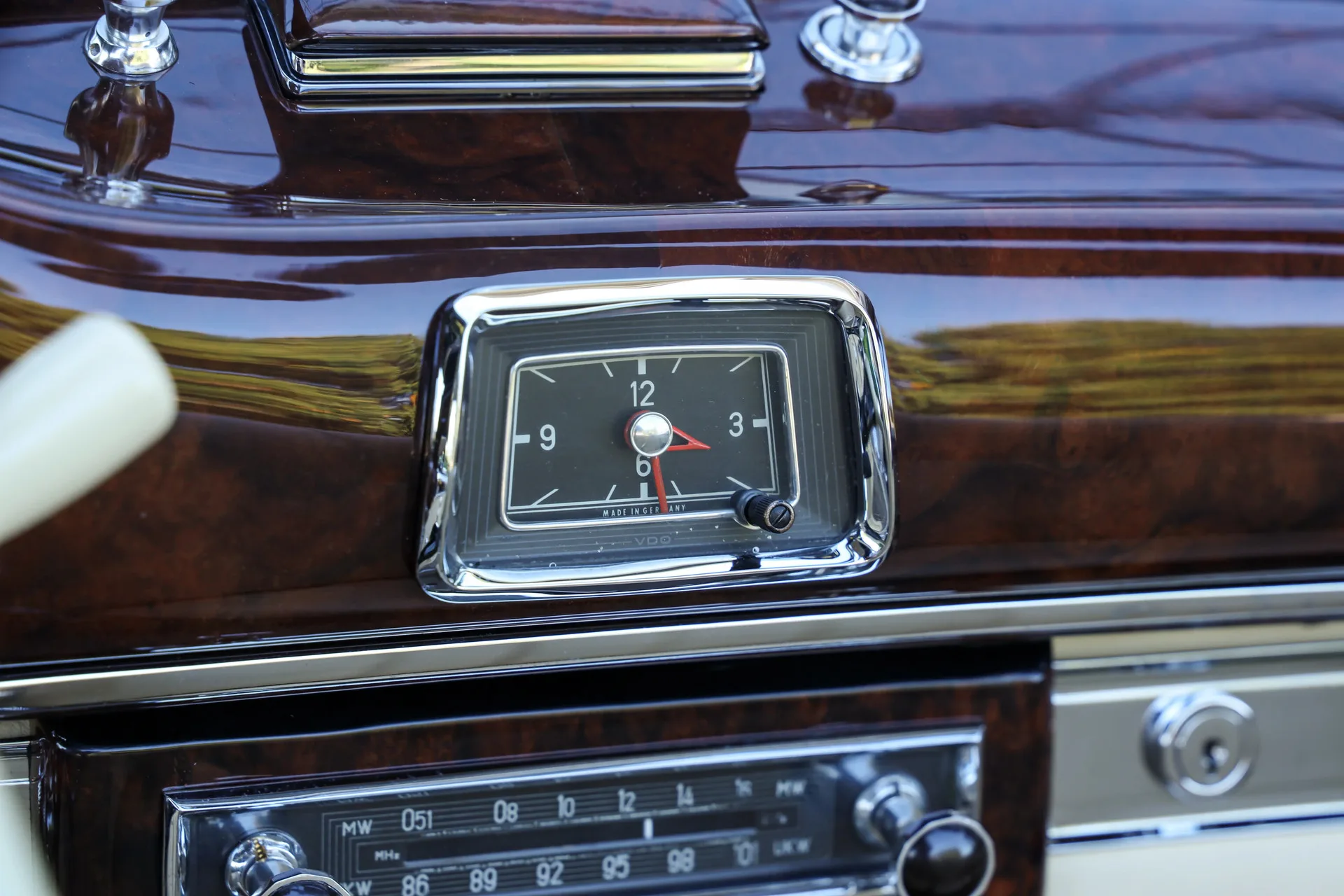 1956 Mercedes-Benz 220 S Cabriolet, 14/30