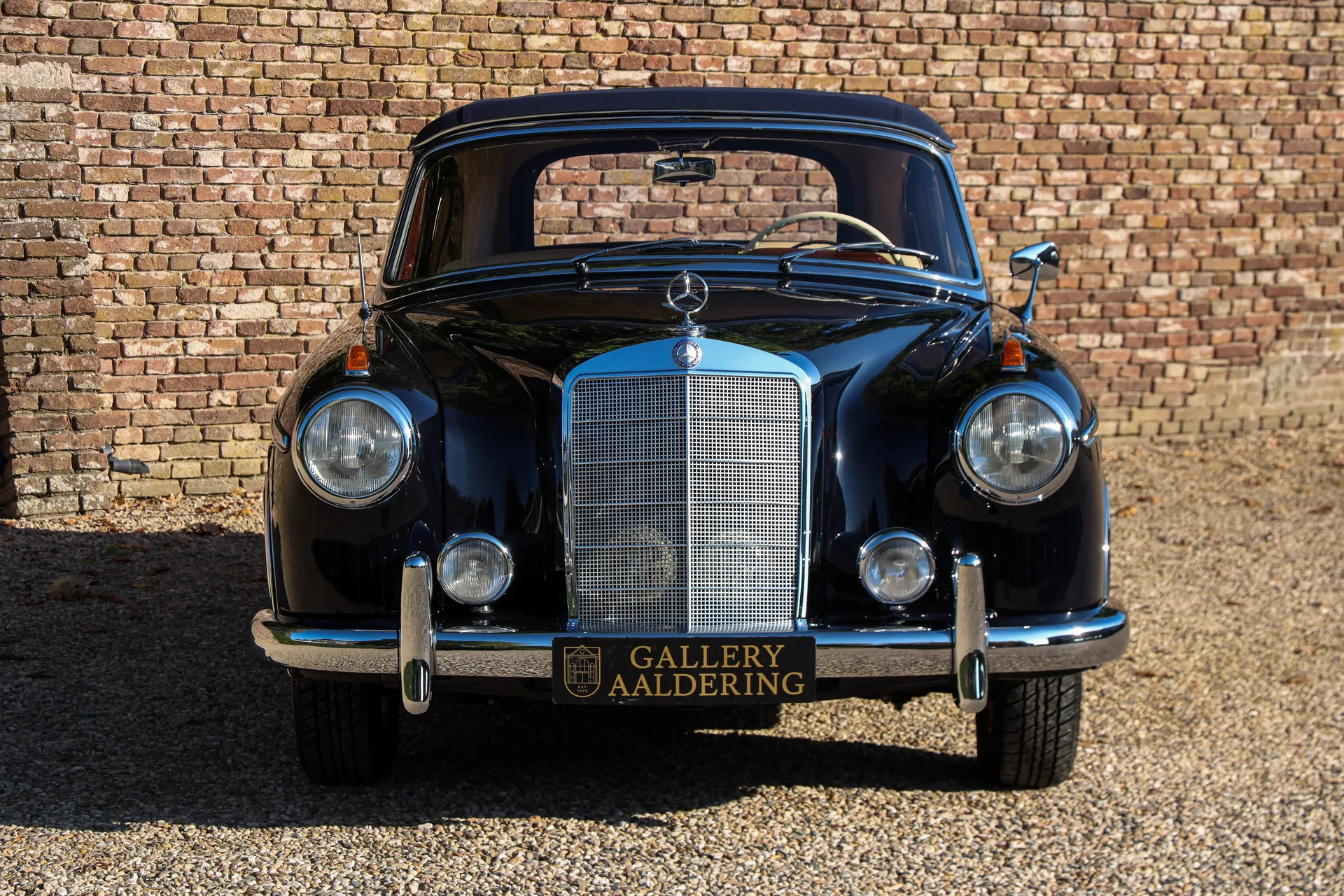 1956 Mercedes-Benz 220 S Cabriolet, 19/30