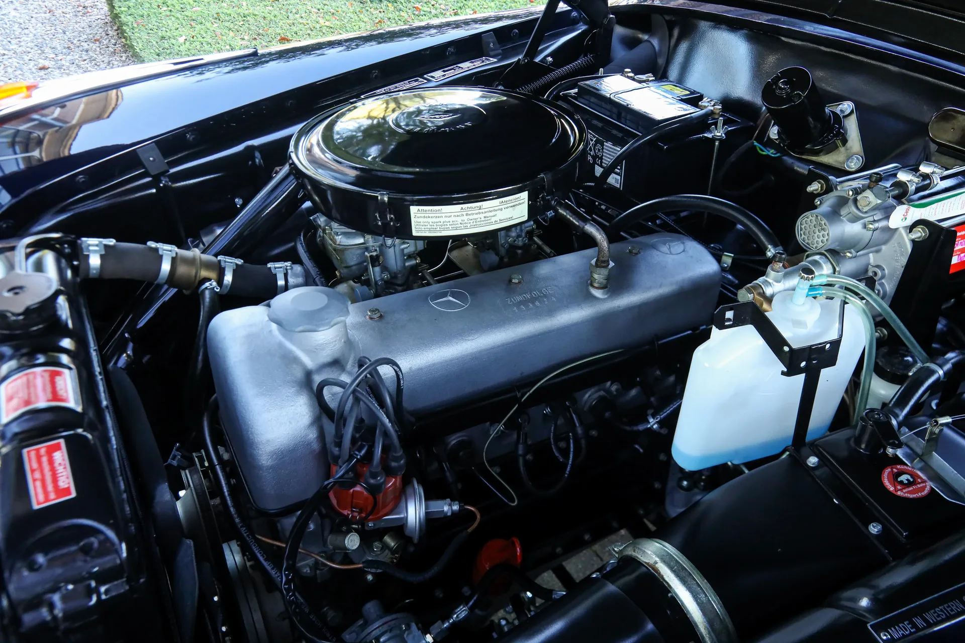 1956 Mercedes-Benz 220 S Cabriolet, 24/30