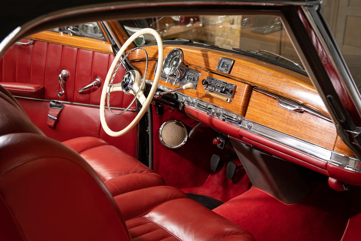 1956 Mercedes-Benz 300 SC Coupé, 14/24