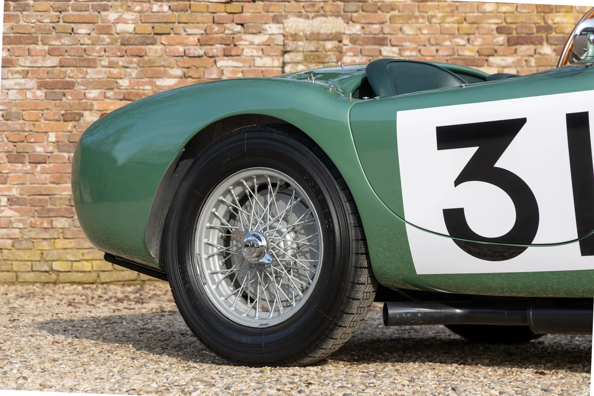 1957 AC Ace Bristol Le Mans Roadster, 28/30