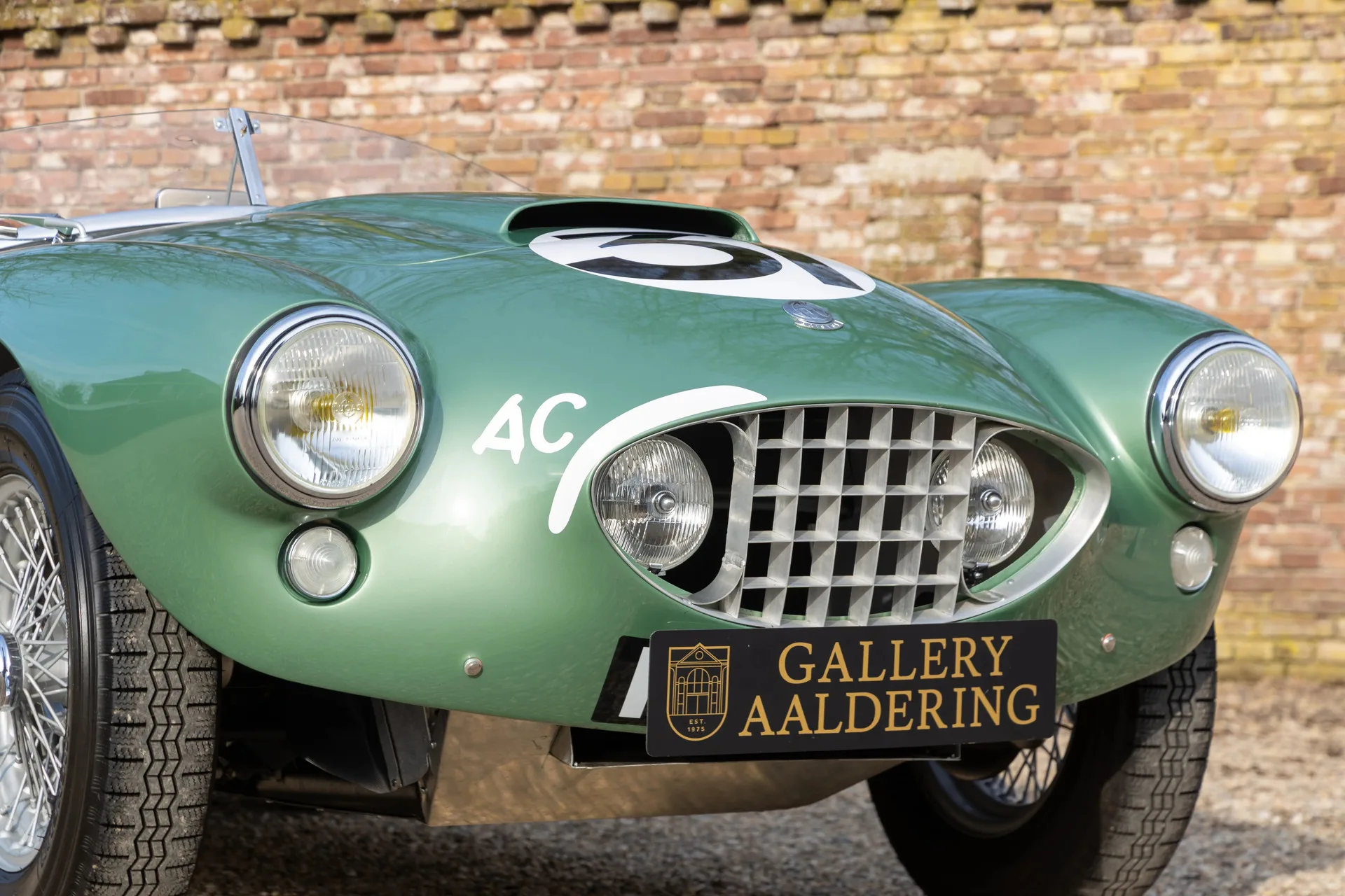 1957 AC Ace Bristol Le Mans Roadster, 29/30