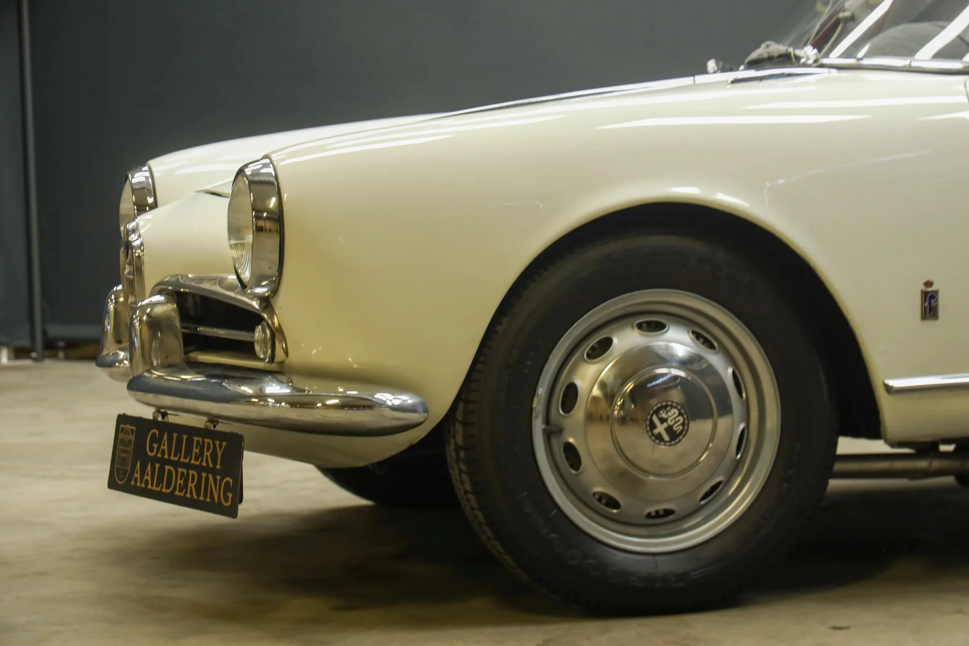 1957 Alfa Romeo Giulietta Spider, 12/30
