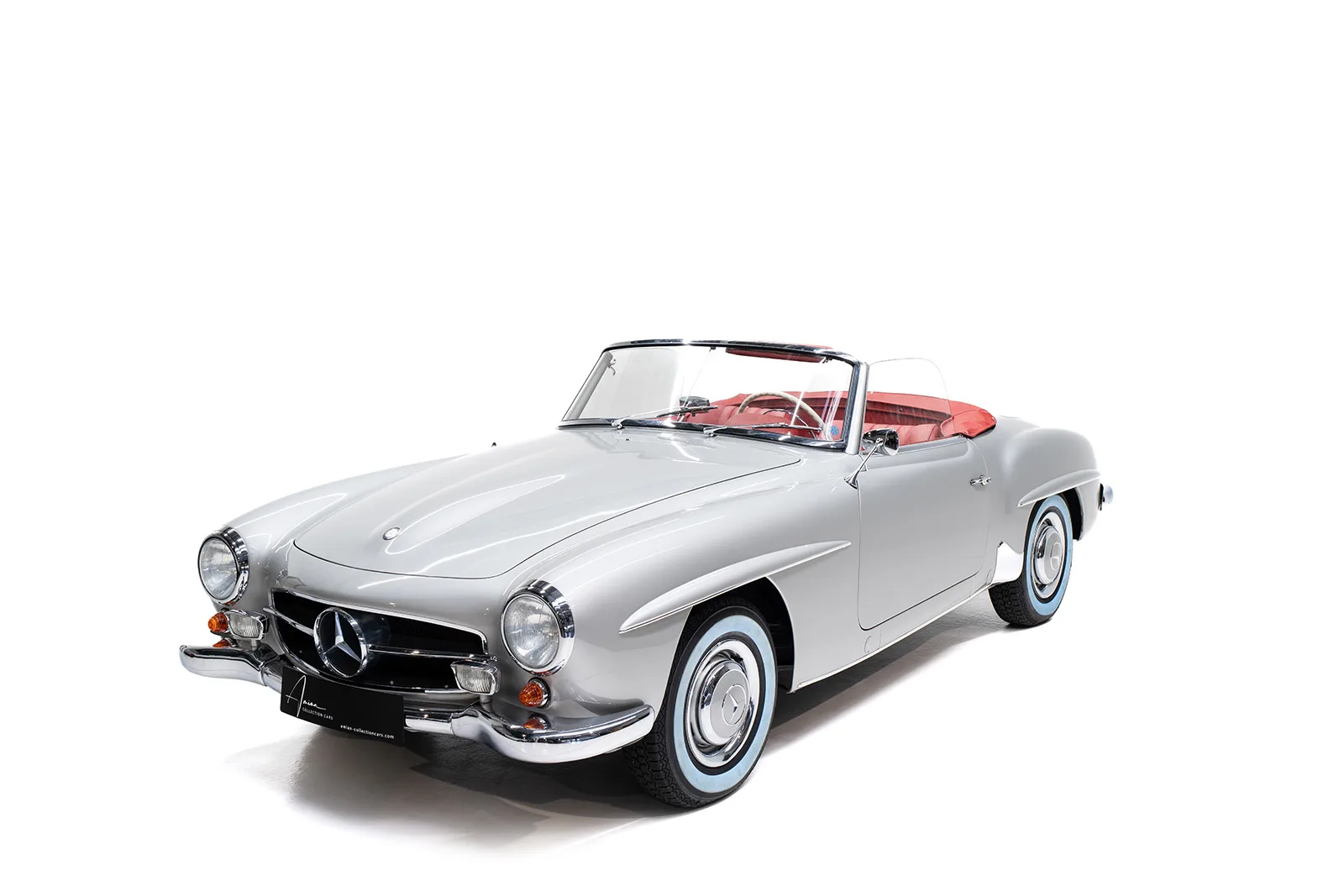 1957 Mercedes-Benz 190 SL offered by a specialist dealer in Kerpen, Germany, main photo