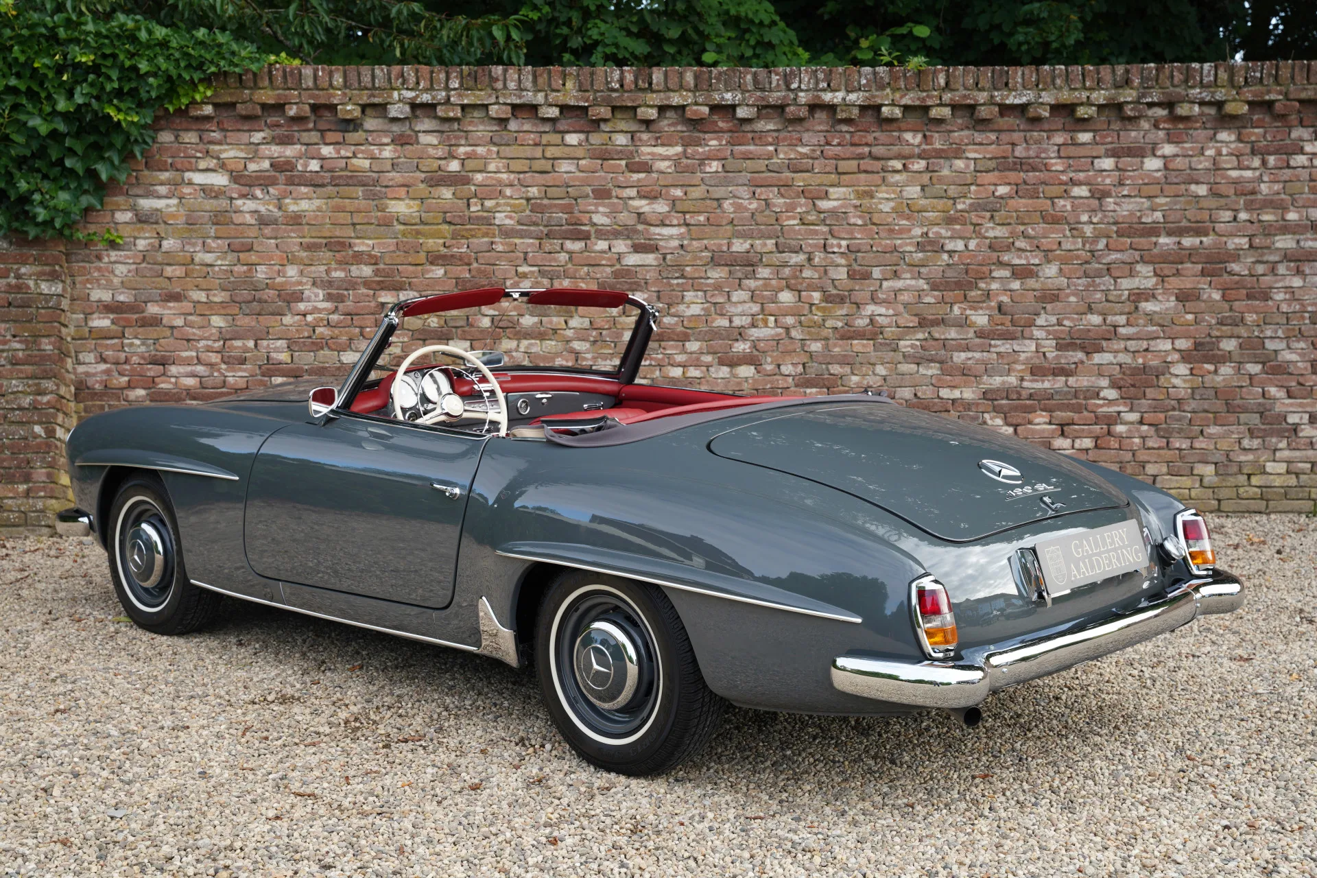 1957 Mercedes-Benz 190 SL, 28/30