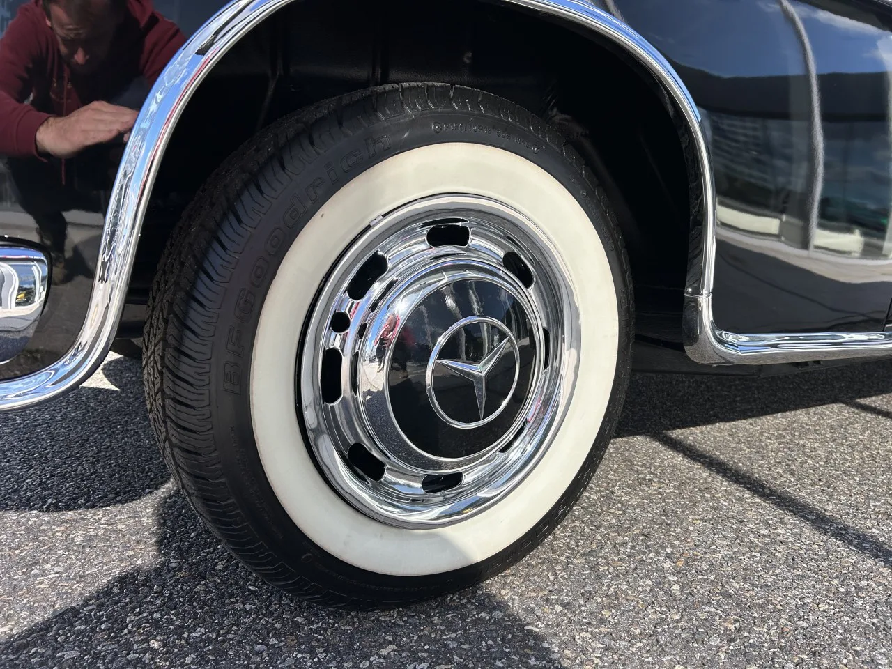 1957 Mercedes-Benz 220 S Ponton Cabriolet, 11/28
