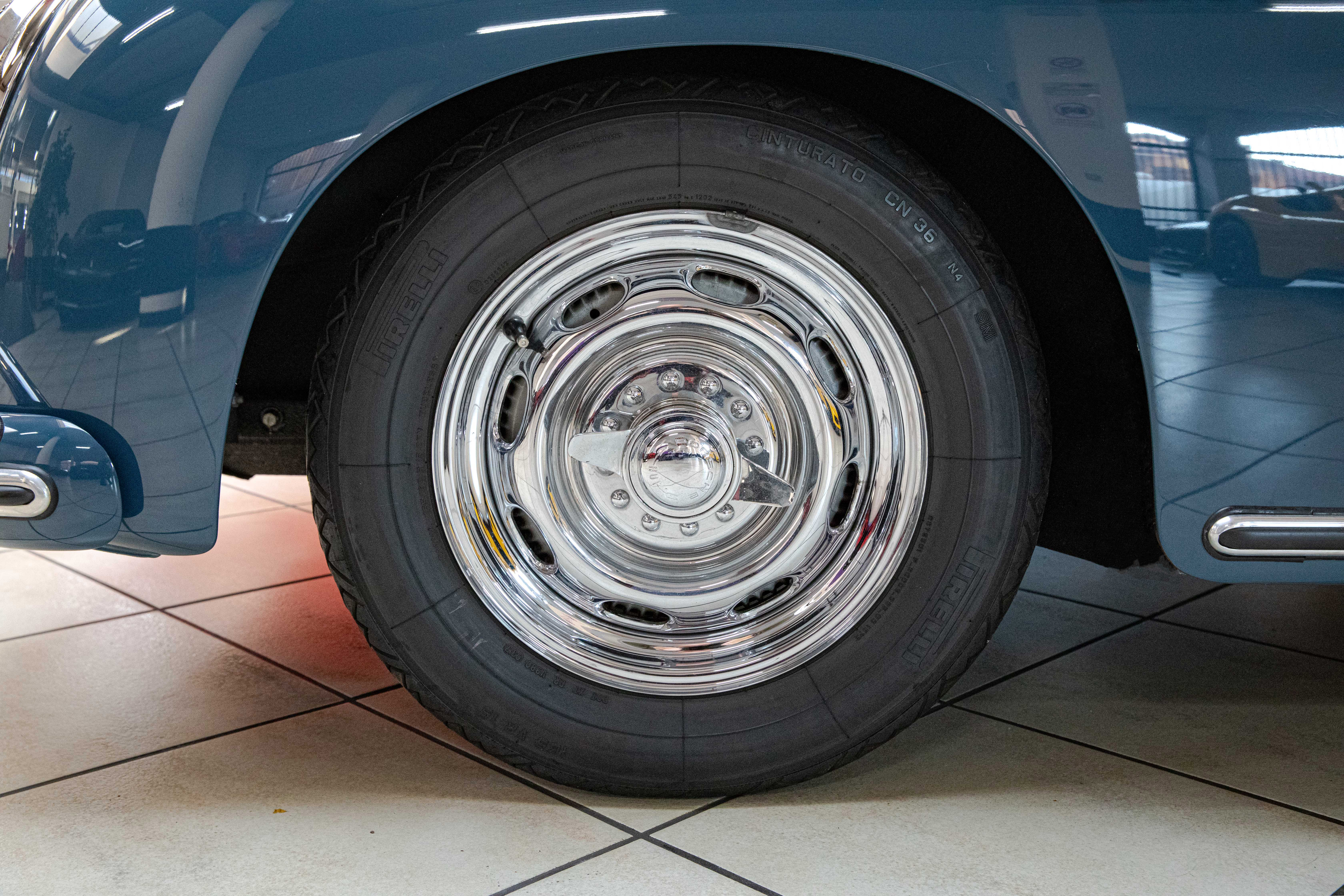 1957 Porsche 356 1500 GS Carrera Speedster angeboten von einem Fachhändler in Milan, Italien, Foto 11 von 20