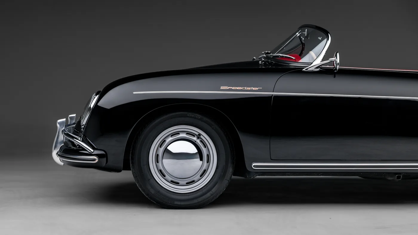 1957 Porsche 356 T1 Speedster proposée par un concessionnaire spécialisé à Sunningdale, Royaume-Uni, photo 9 sur 10