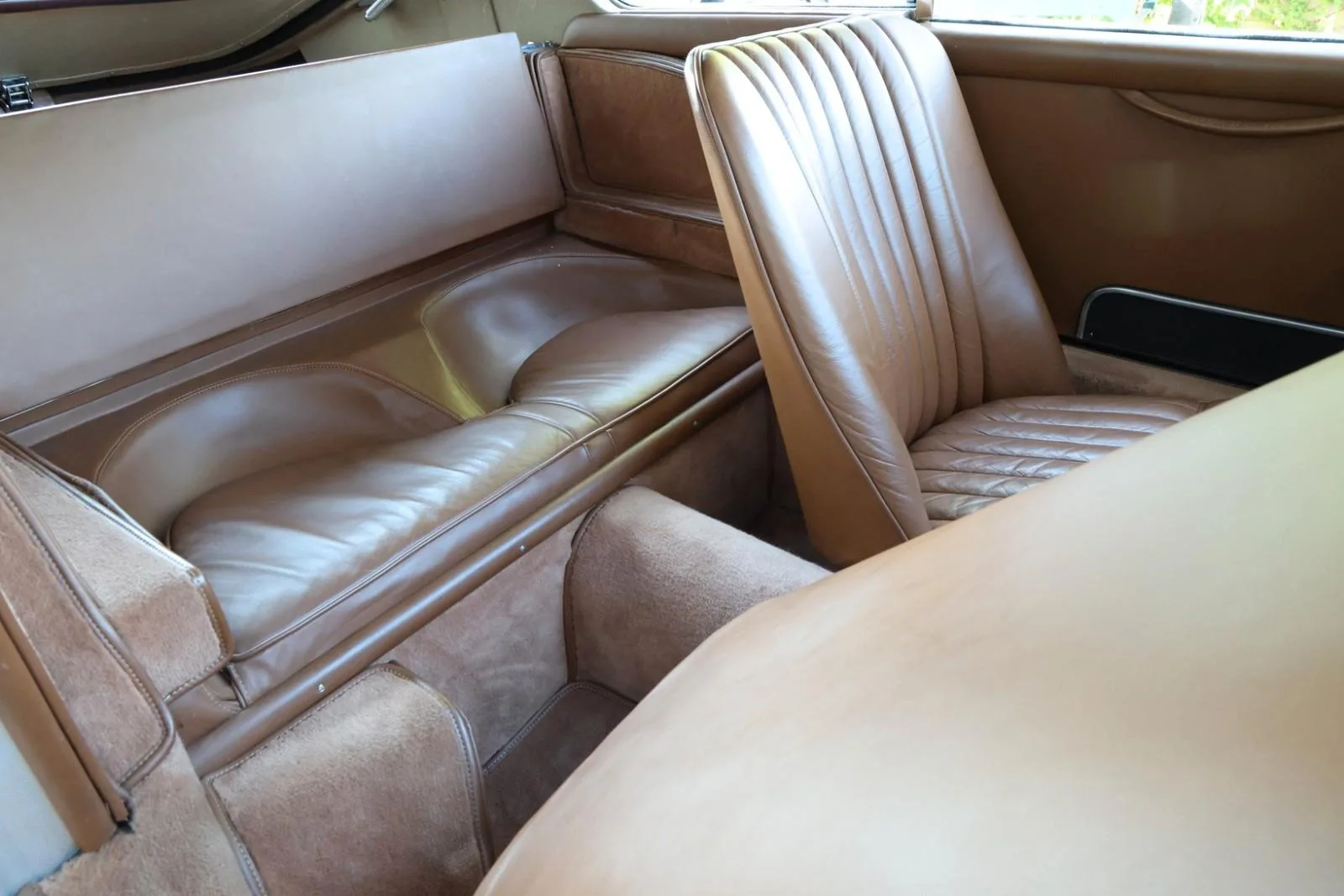 1958 Aston Martin DB Mark III, 17/24