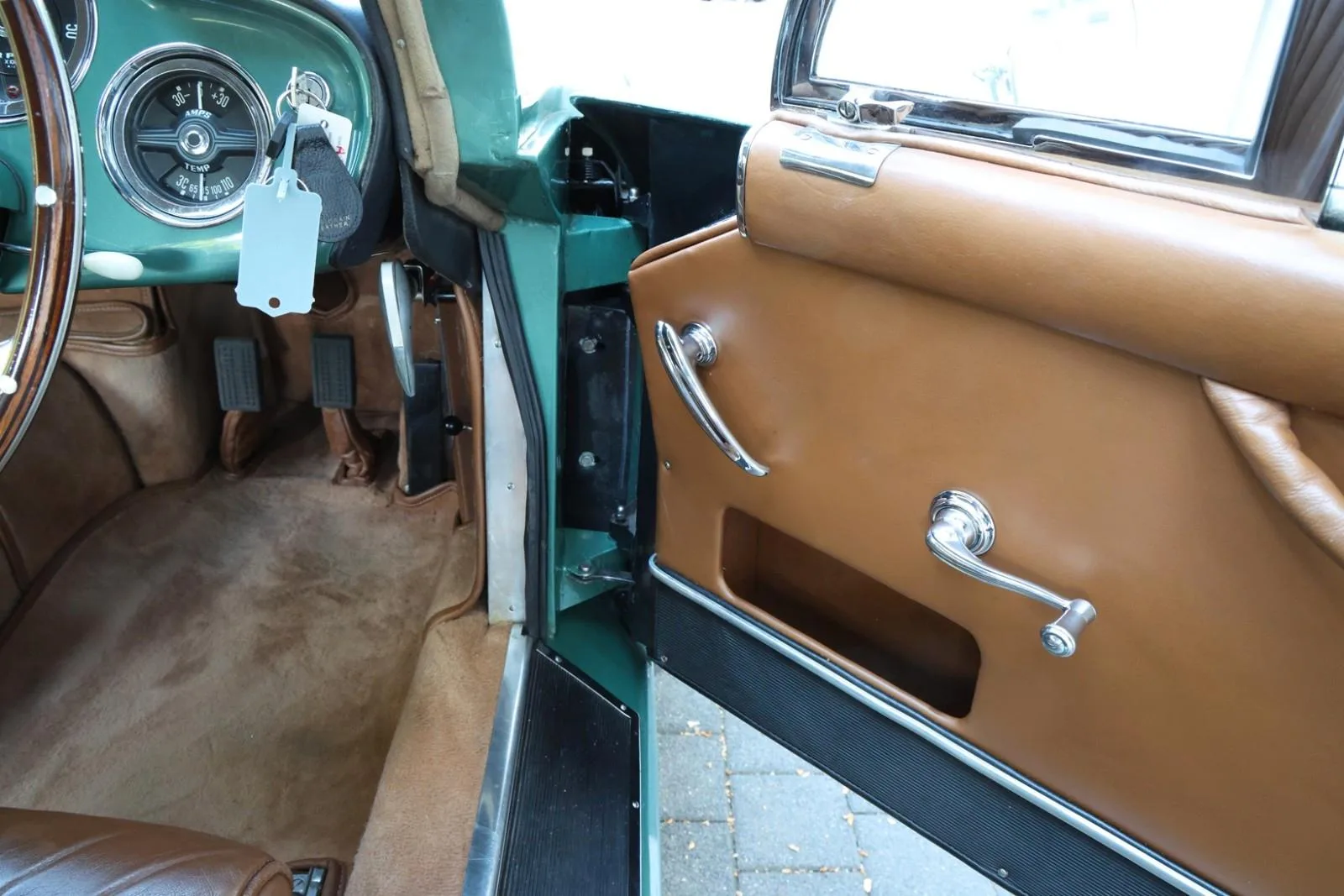 1958 Aston Martin DB Mark III, 19/24