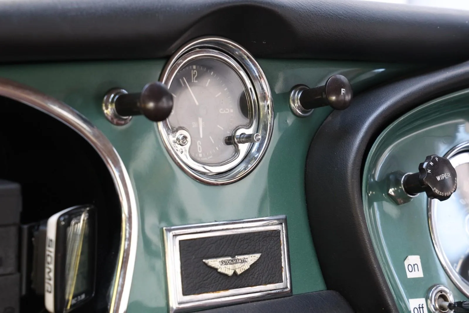 1958 Aston Martin DB Mark III, 21/24