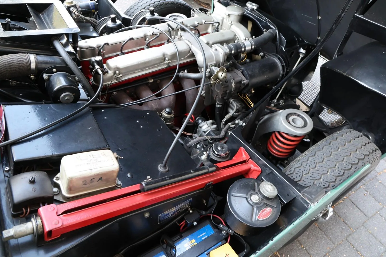 1958 Aston Martin DB Mark III, 24/24