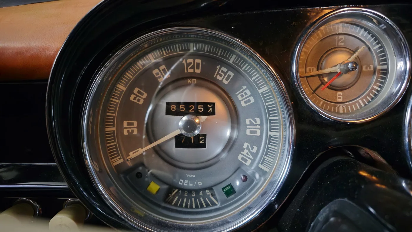 1958 BMW 503 Coupé Series II, 26/29