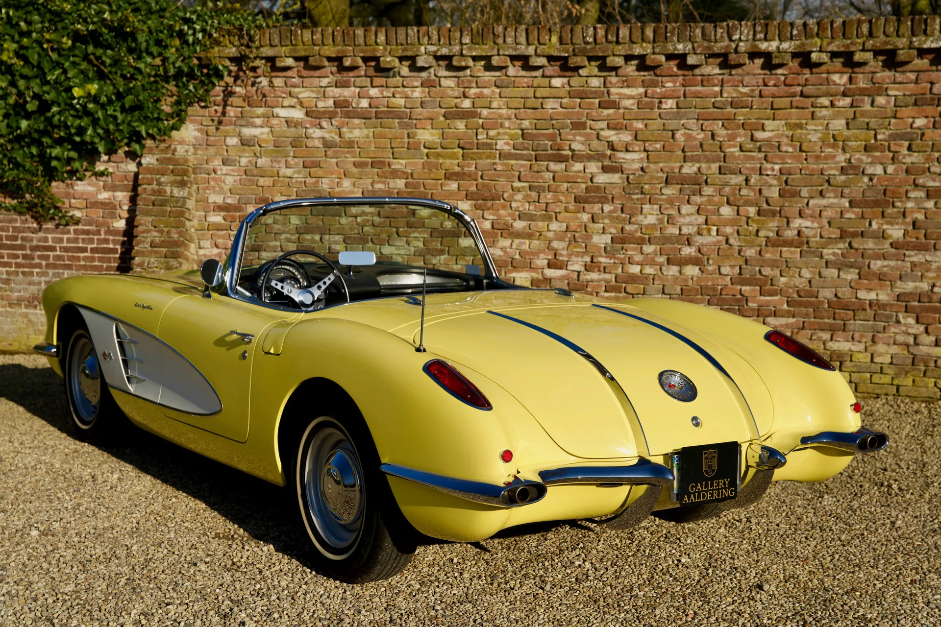 1958 Chevrolet Corvette C1 283 Fuel Injection, 2/30