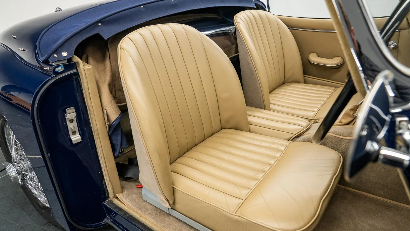 1958 Jaguar XK150 S 3.4 Roadster offered by a specialist dealer in Swadlincote, United Kingdom, photo 2 of 15