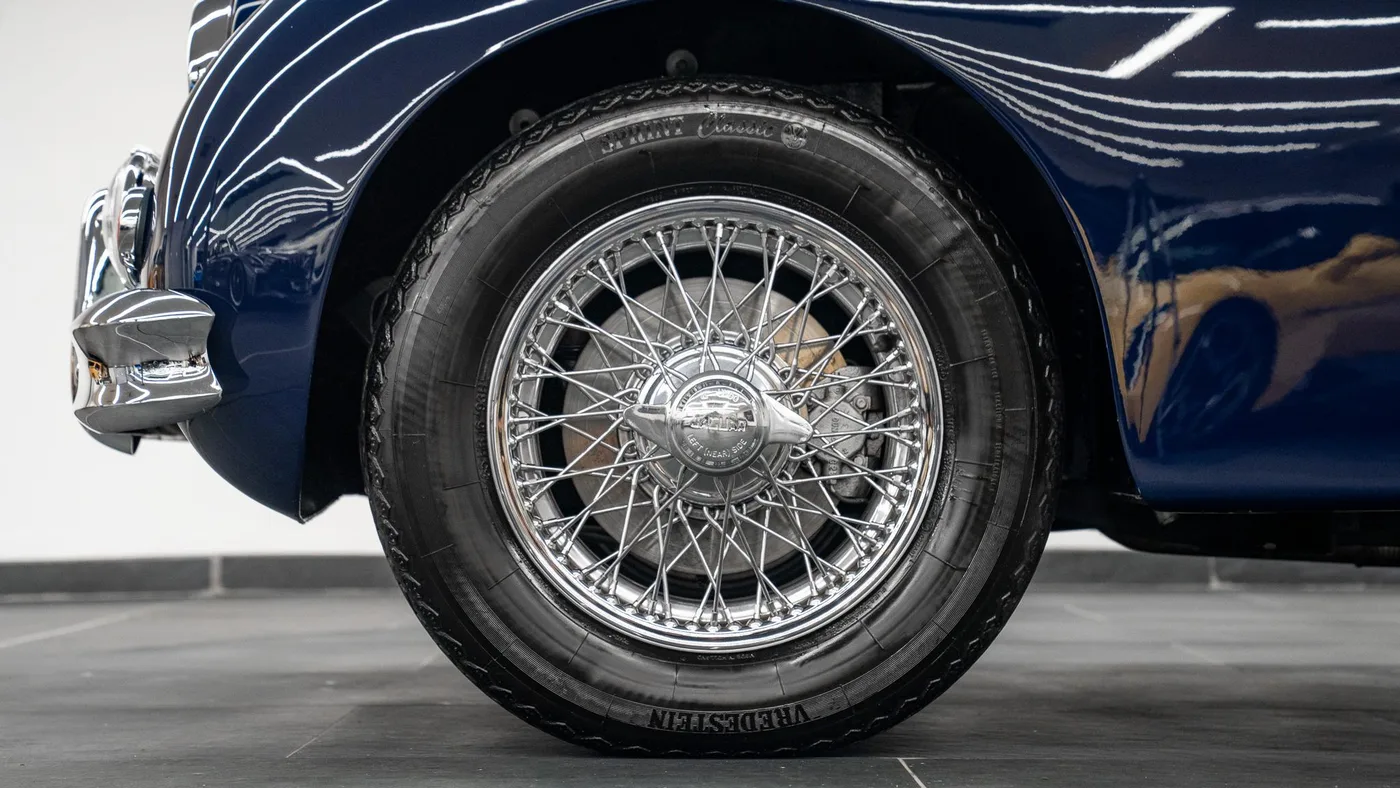 1958 Jaguar XK150 S 3.4 Roadster offered by a specialist dealer in Swadlincote, United Kingdom, photo 5 of 15