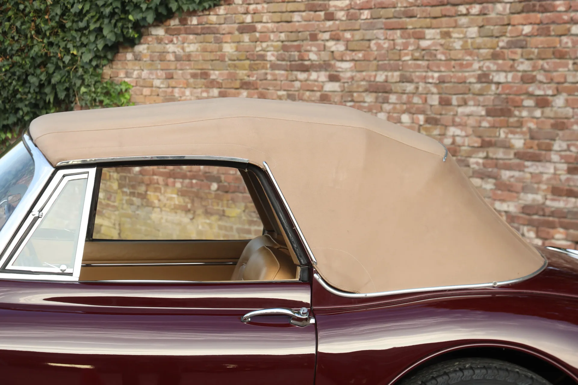 1958 Jaguar XK150 Drophead Coupe 3.4 SE, 23/30