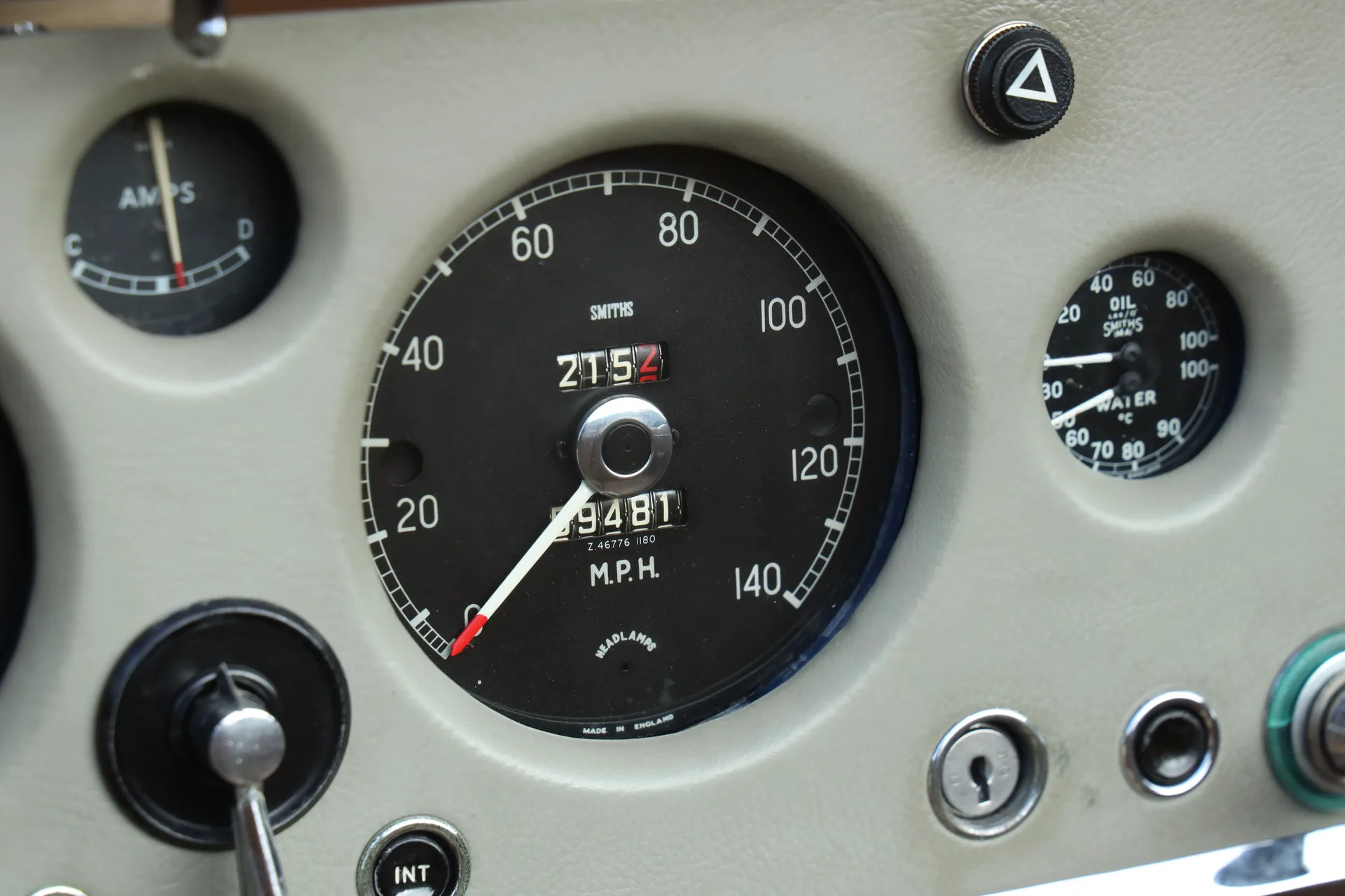 1958 Jaguar XK150 Drophead Coupe 3.4 SE, 27/30