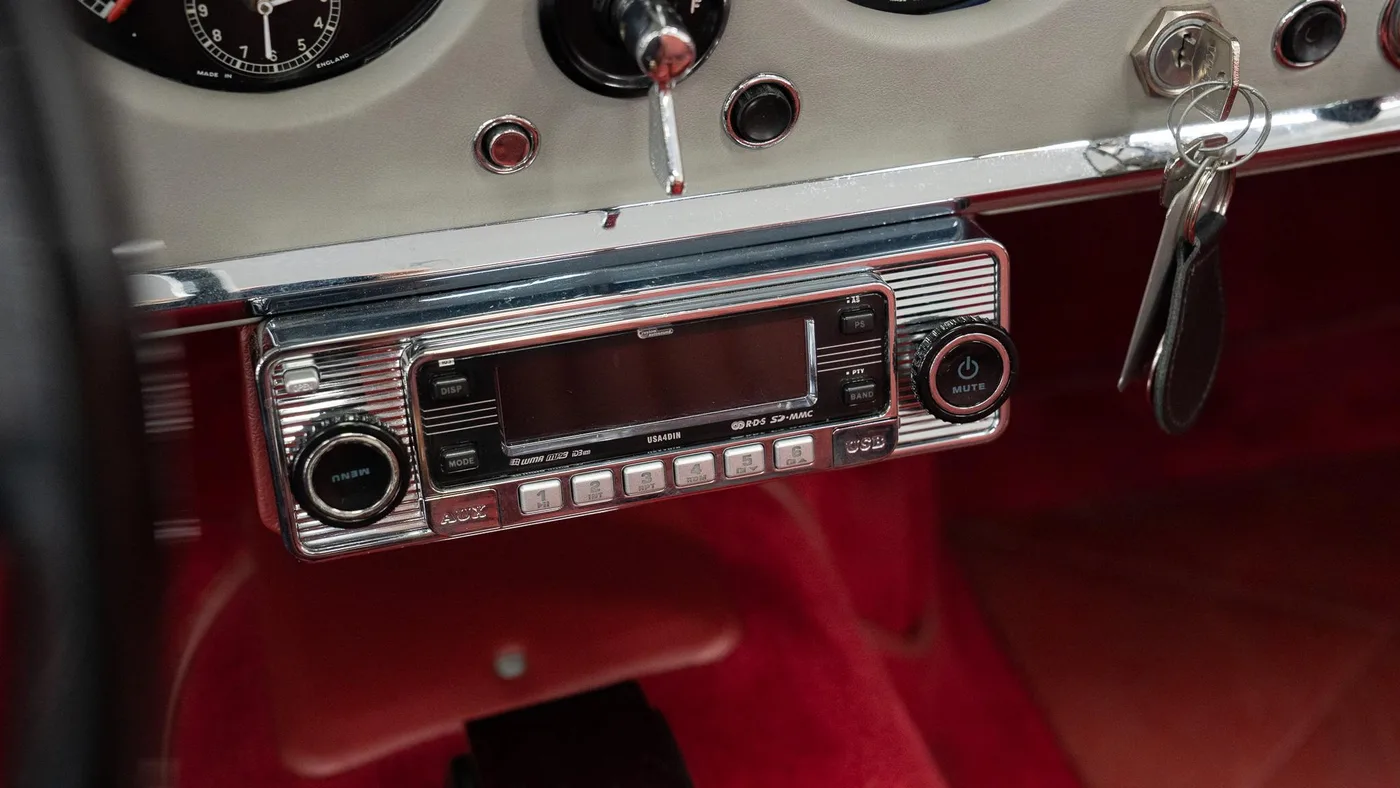 1958 Jaguar XK150 Roadster angeboten von einem Fachhändler in Swadlincote, Vereinigtes Königreich, Foto 12 von 15
