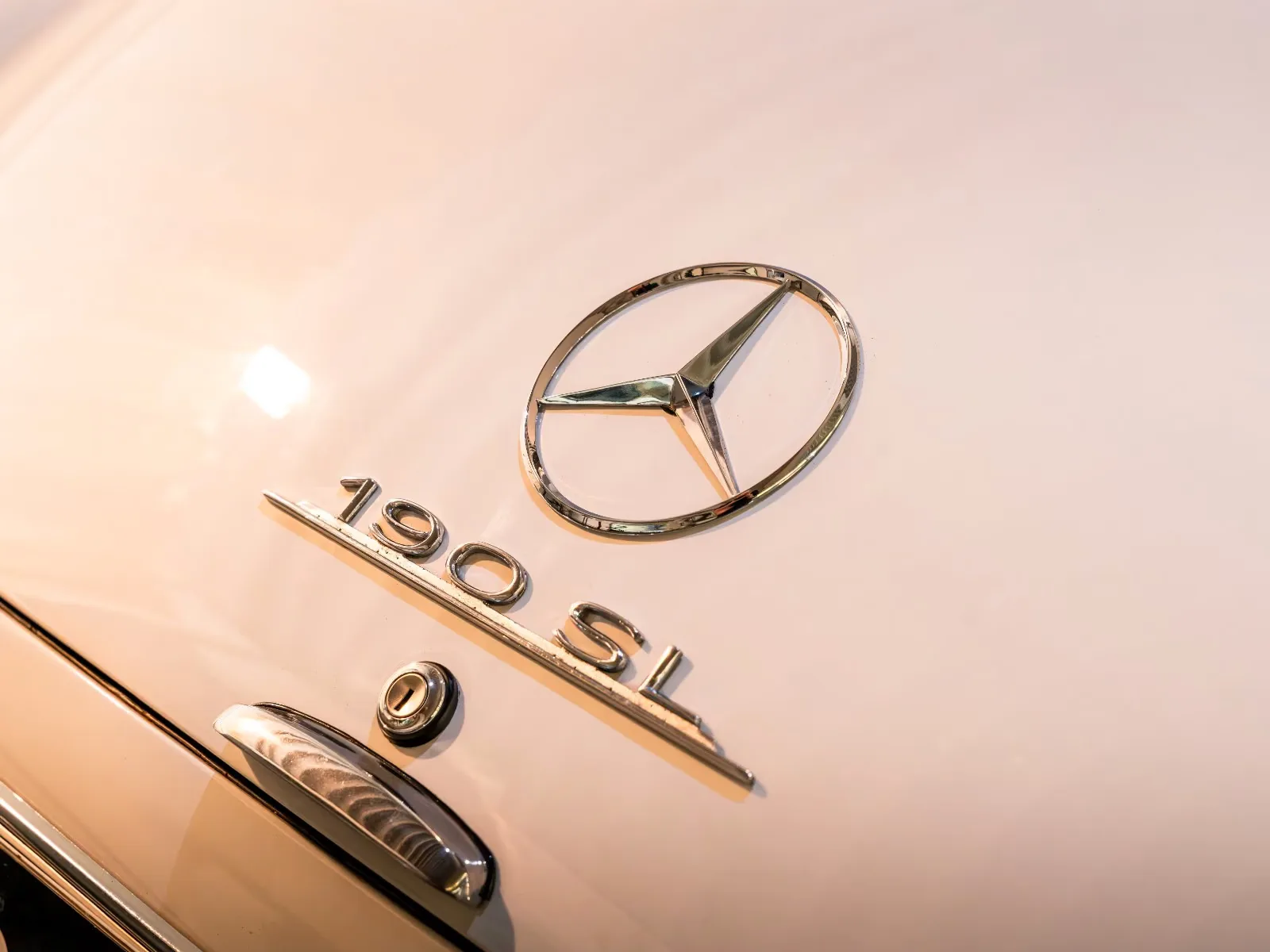 1958 Mercedes-Benz 190 SL, 8/23