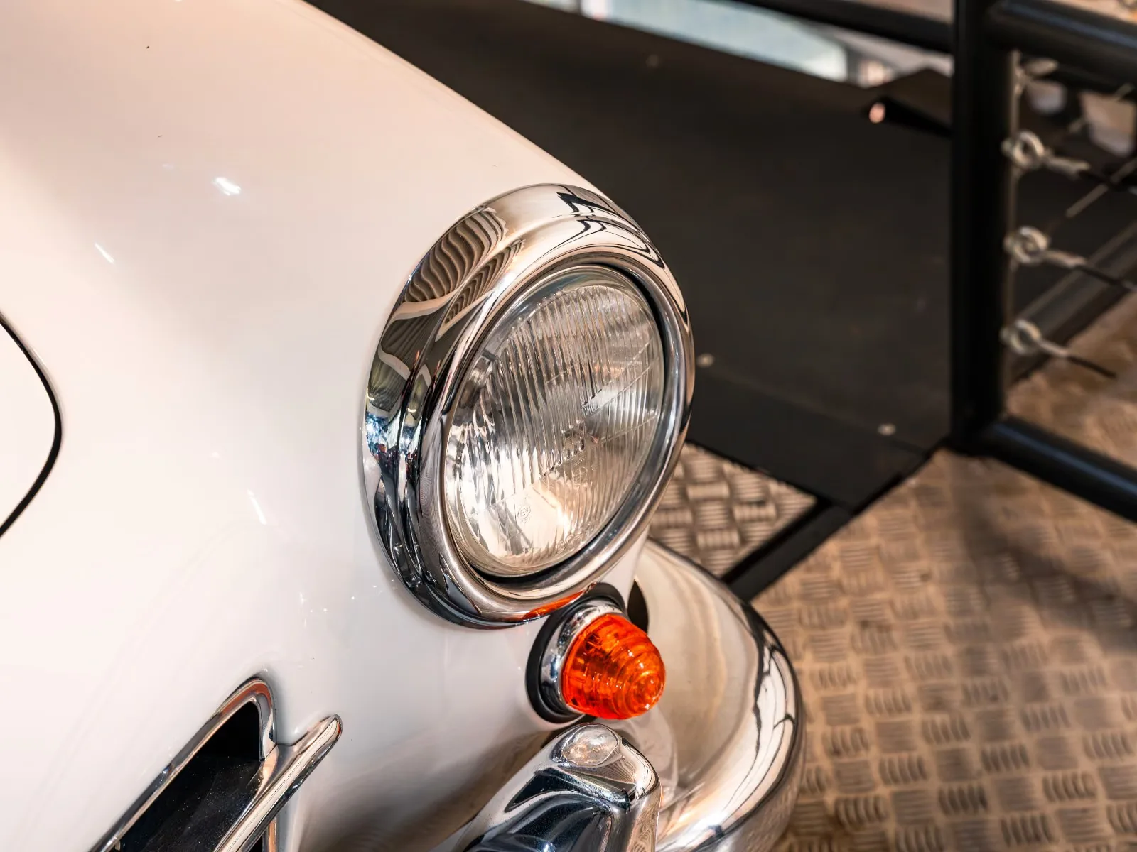 1958 Mercedes-Benz 190 SL, 9/23