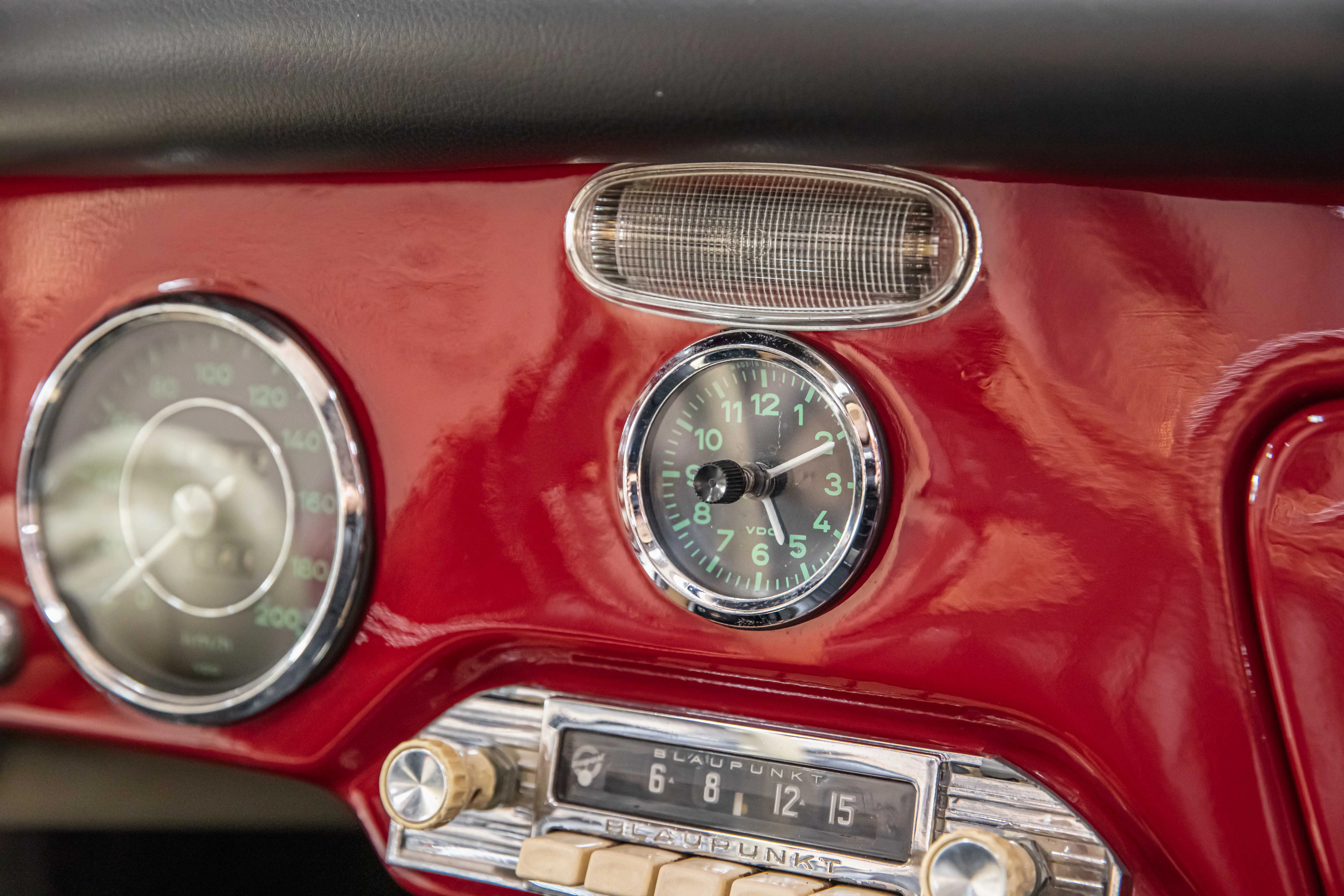 1958 Porsche 356 A 1600 Super Cabriolet, 29/30