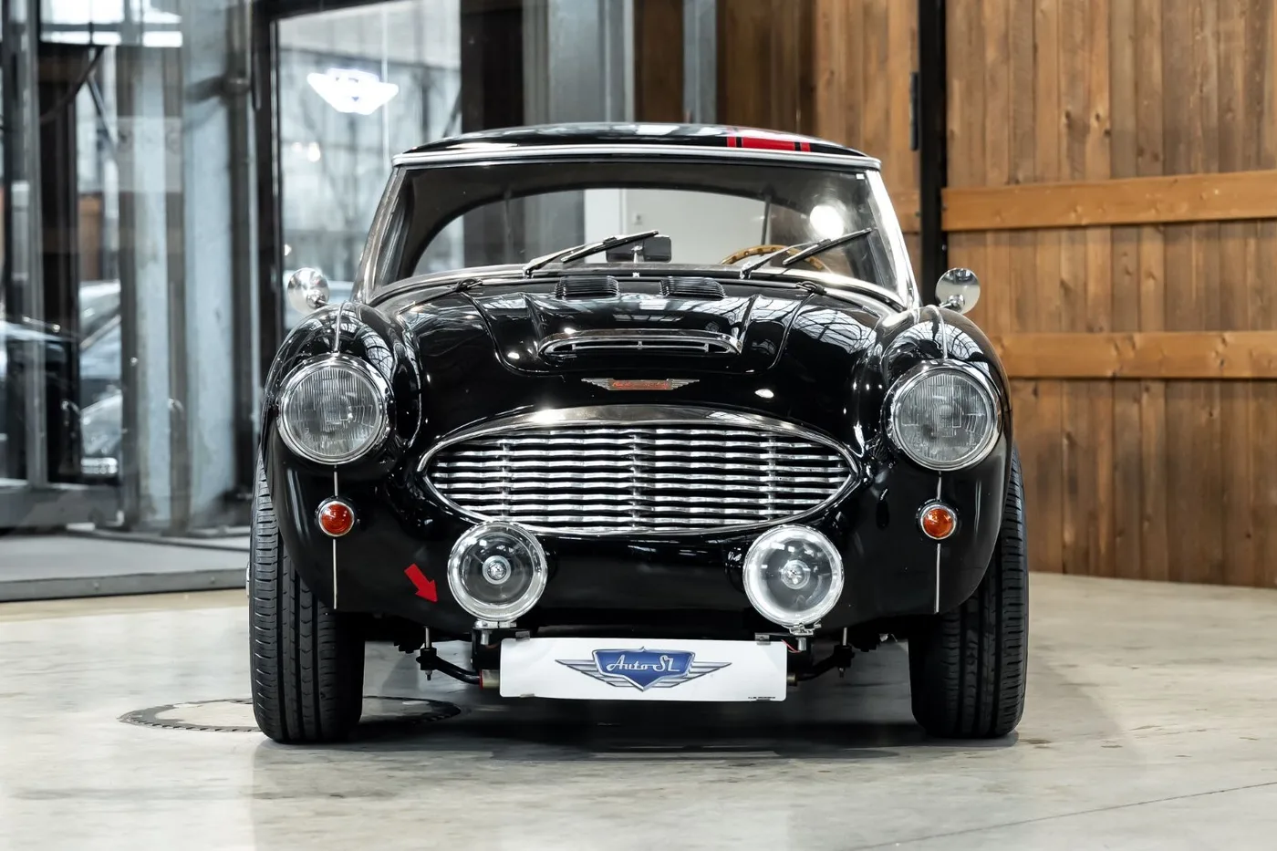 1959 Austin Healey 100/6 BN4 offered by a specialist dealer in Neuss, Germany, photo 3 of 25