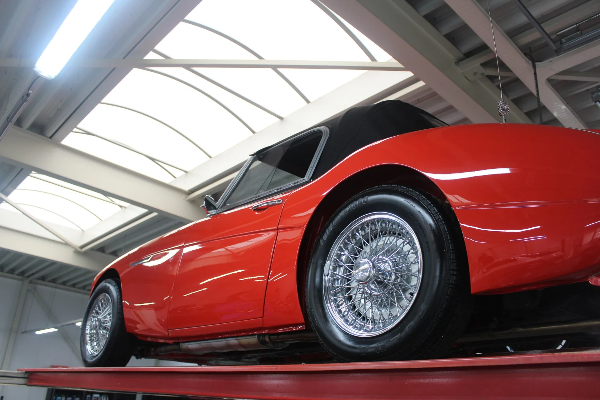 1959 Austin-Healey 100-6, 17/30