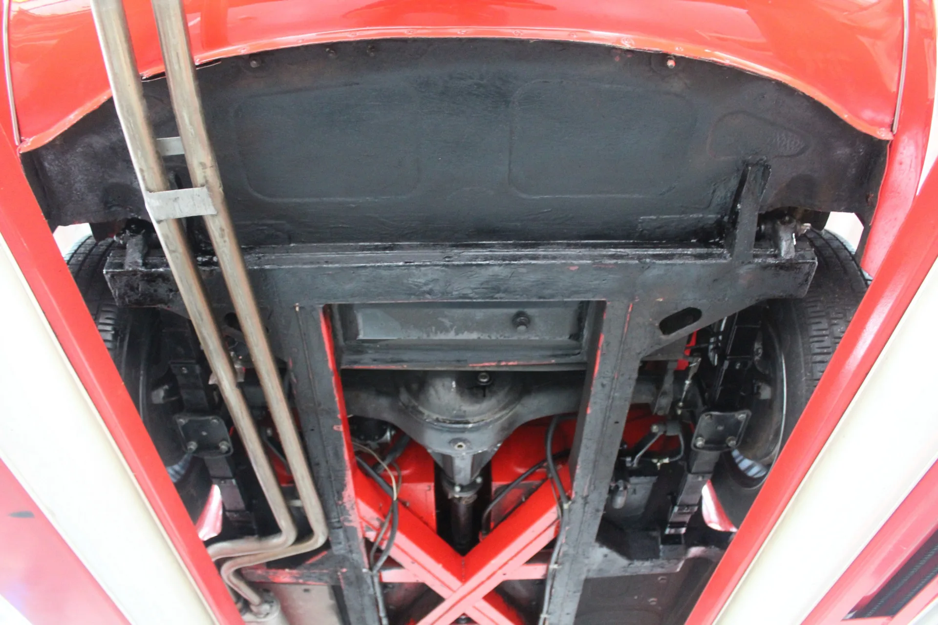 1959 Austin-Healey 100-6, 22/30