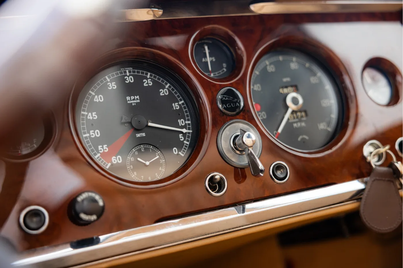 1959 Jaguar XK150 3.4 Roadster angeboten von einem offiziellen McLaren und Morgan-Vertragshändler in Utrecht, Niederlande, Foto 5 von 25