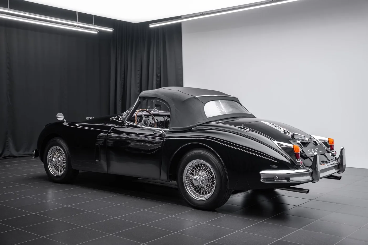 1959 Jaguar XK150 S OTS angeboten von einem Fachhändler in Putzbrunn, Deutschland, Foto 13 von 15