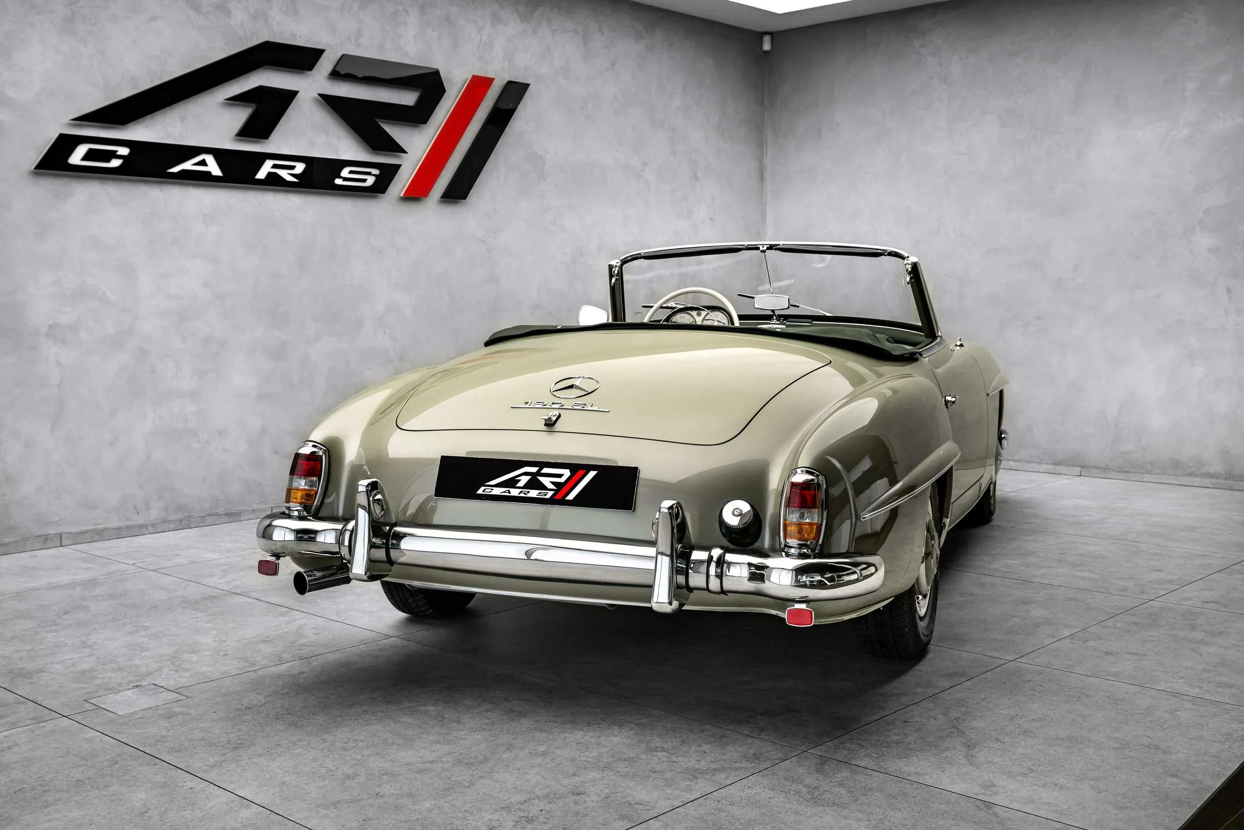 1959 Mercedes-Benz 190 SL, 8/22