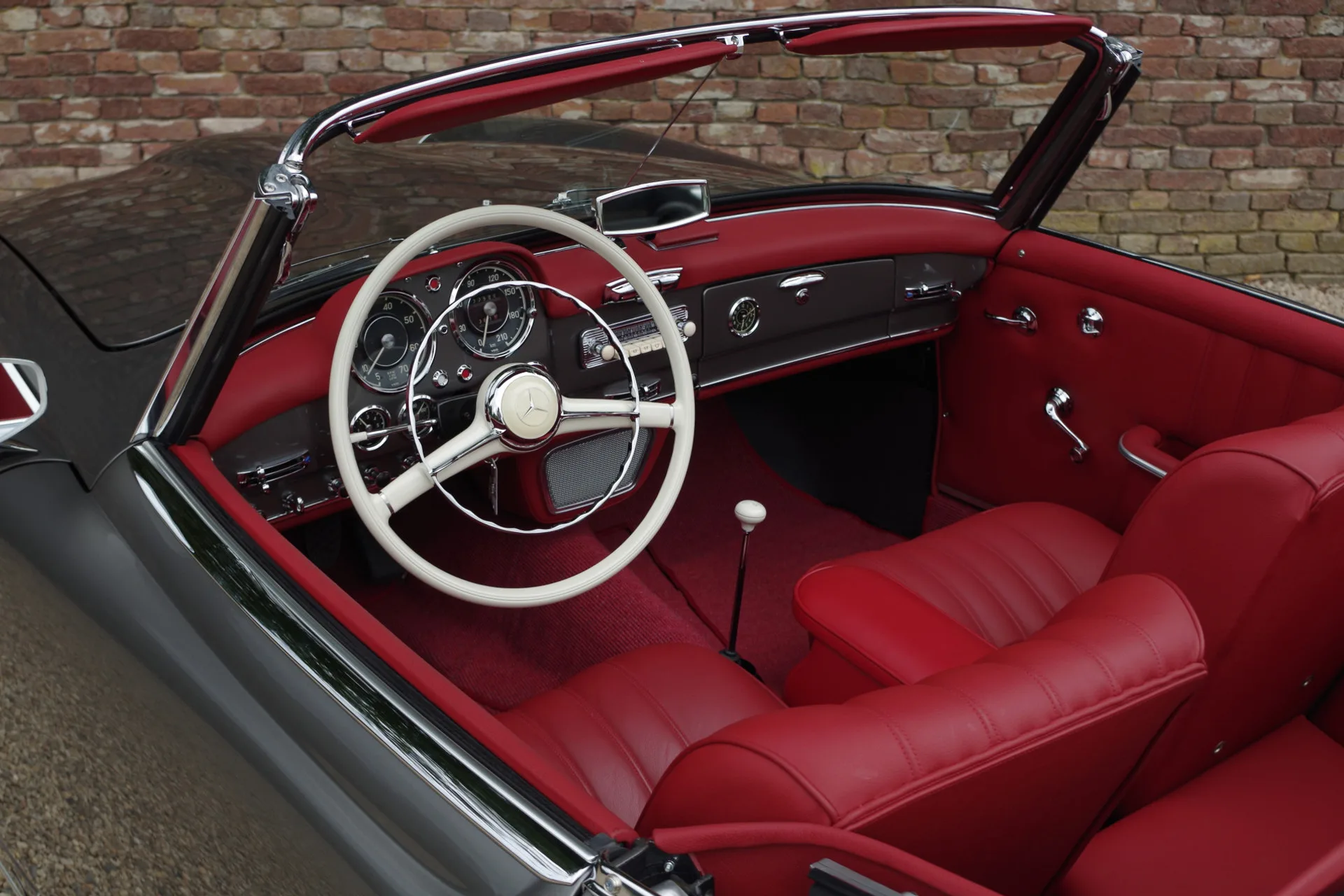 1959 Mercedes-Benz 190 SL, 23/30