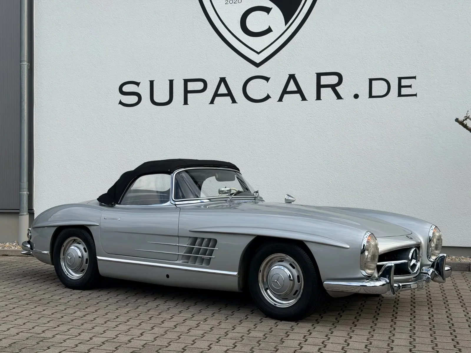 1959 Mercedes-Benz 300 SL Roadster, 4/30