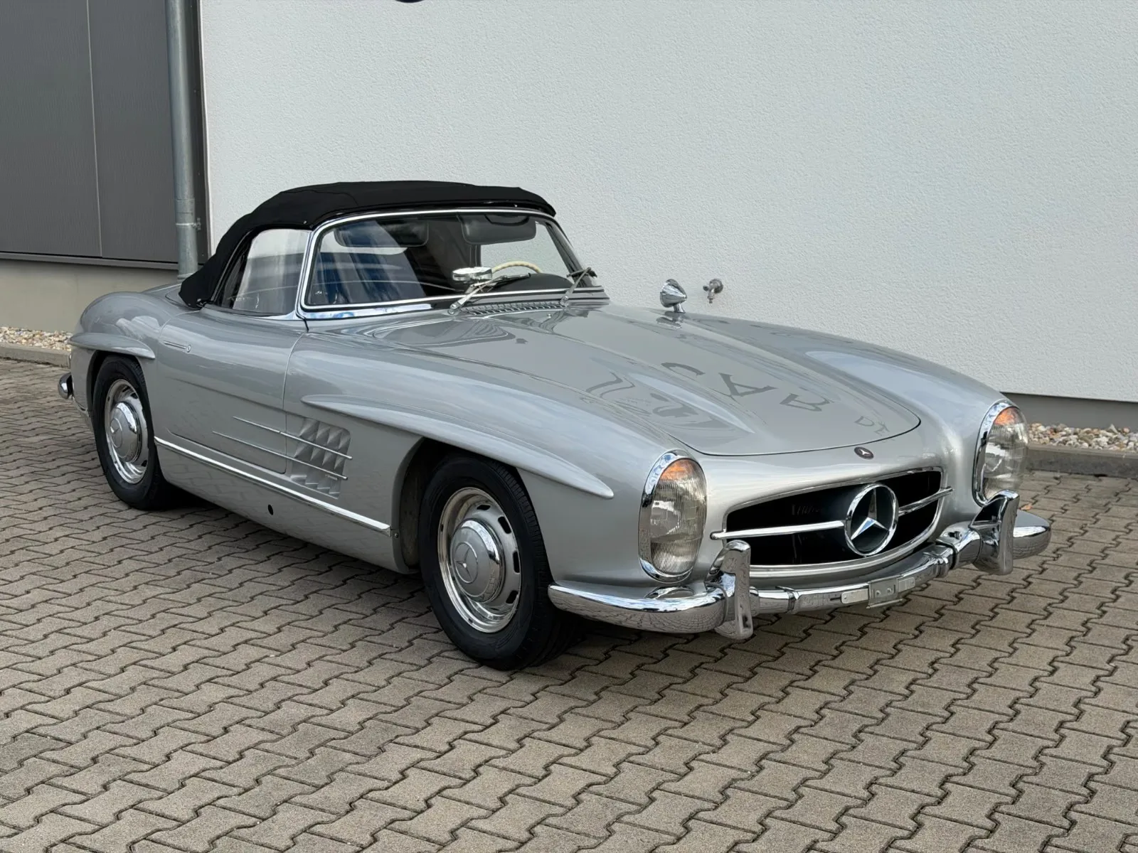 1959 Mercedes-Benz 300 SL Roadster, 7/30