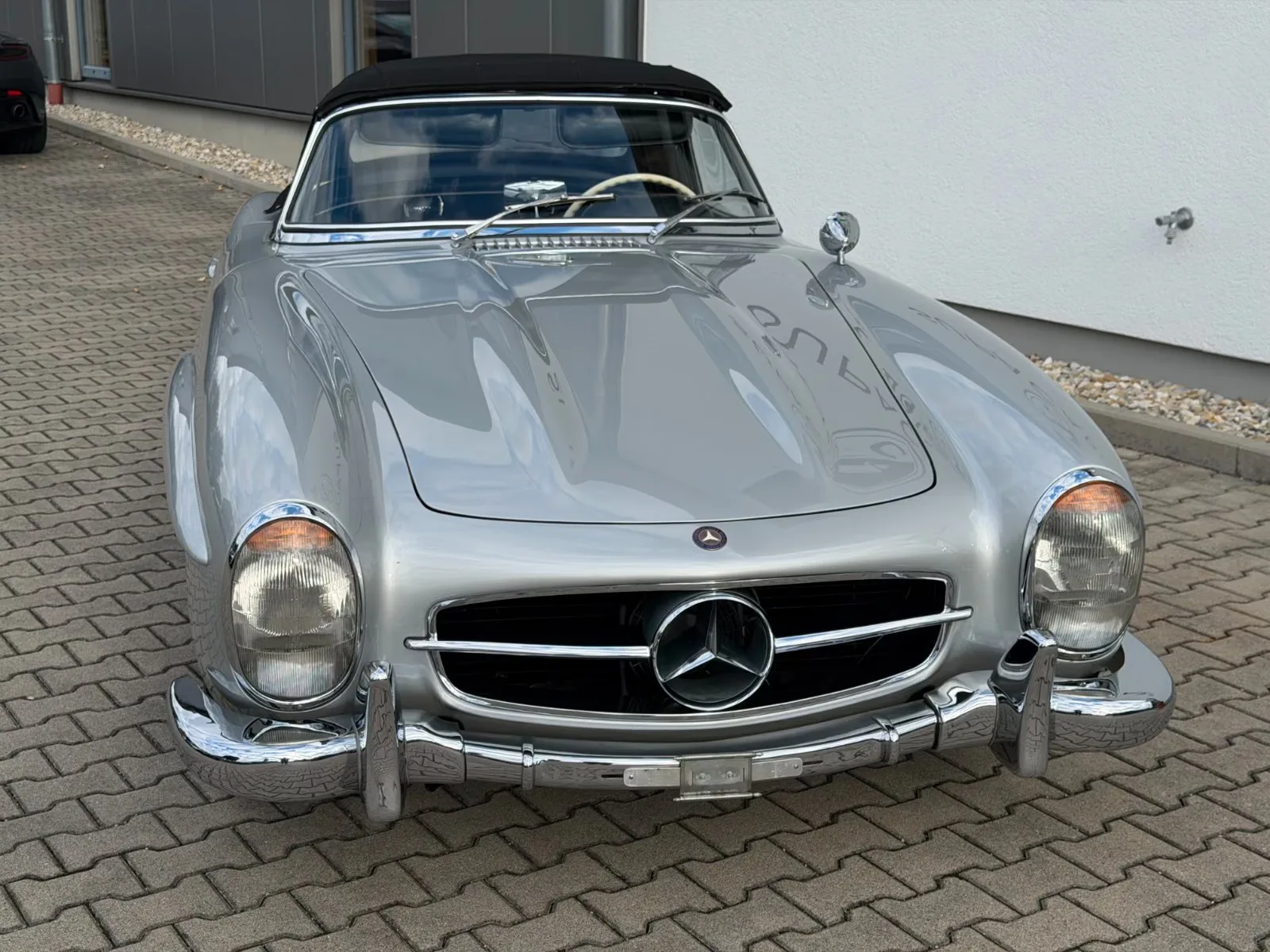 1959 Mercedes-Benz 300 SL Roadster, 8/30